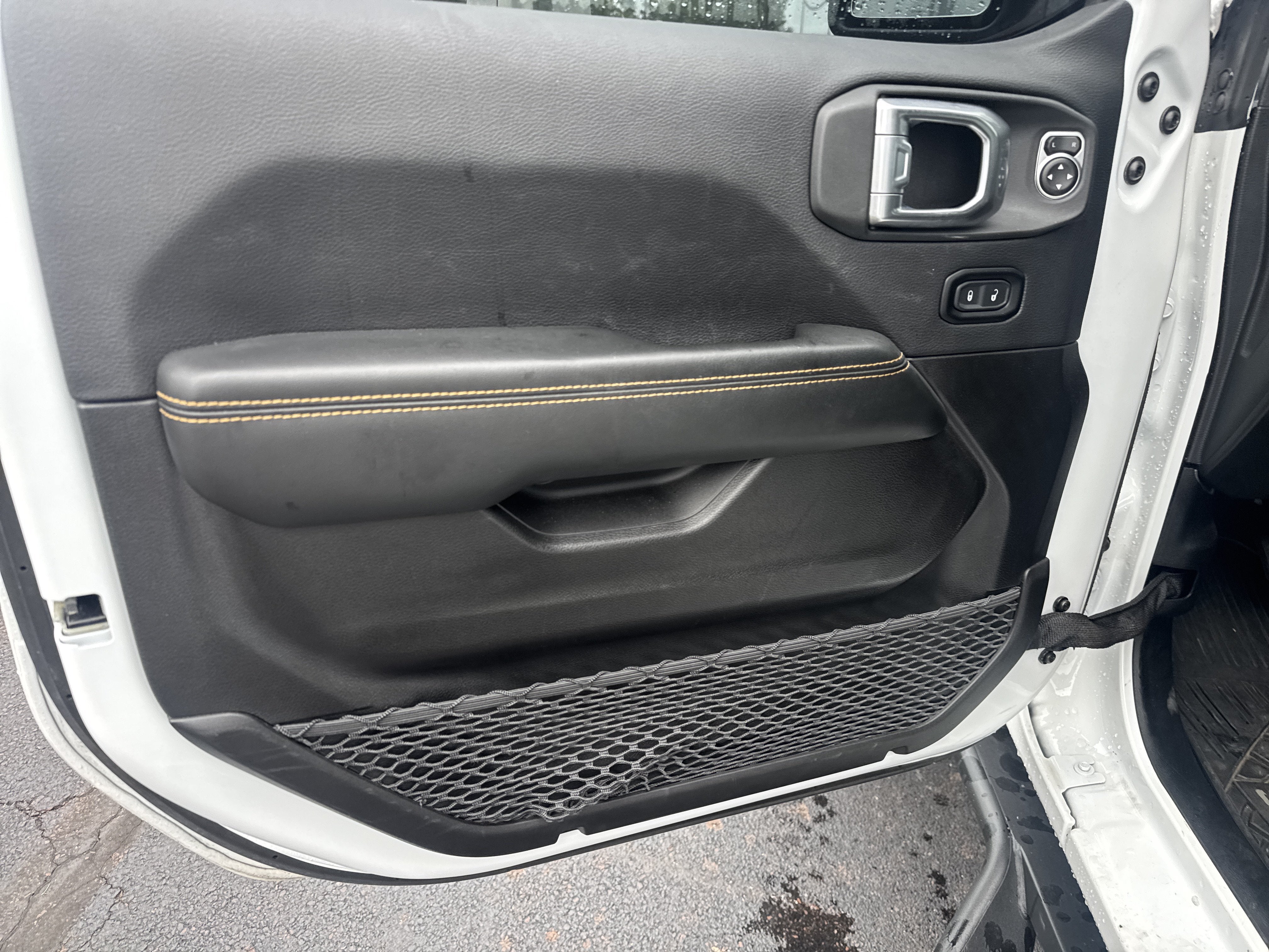 2024 Jeep Wrangler 4-Door Sahara 4x4
