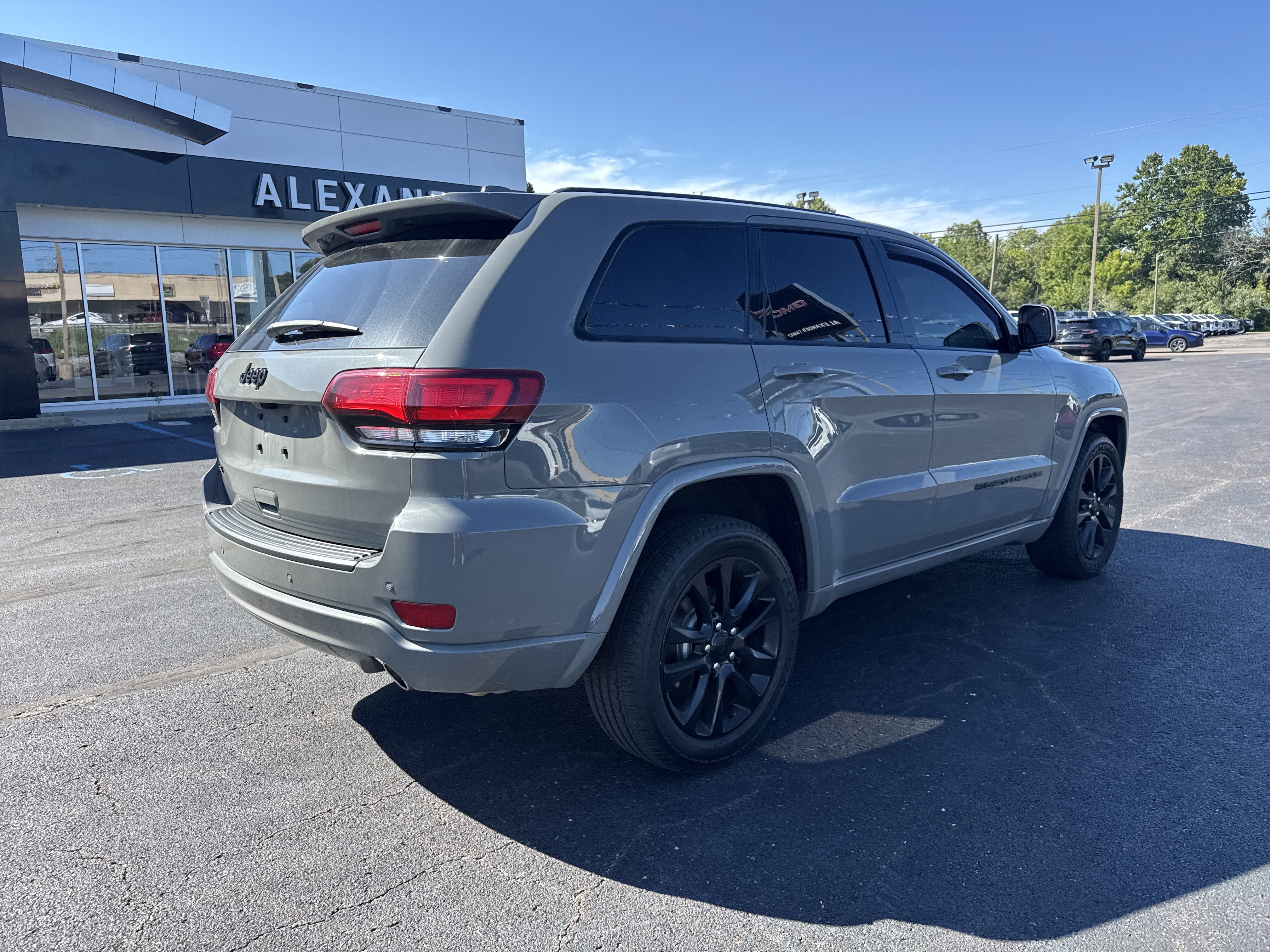 2022 Jeep Grand Cherokee WK Laredo X