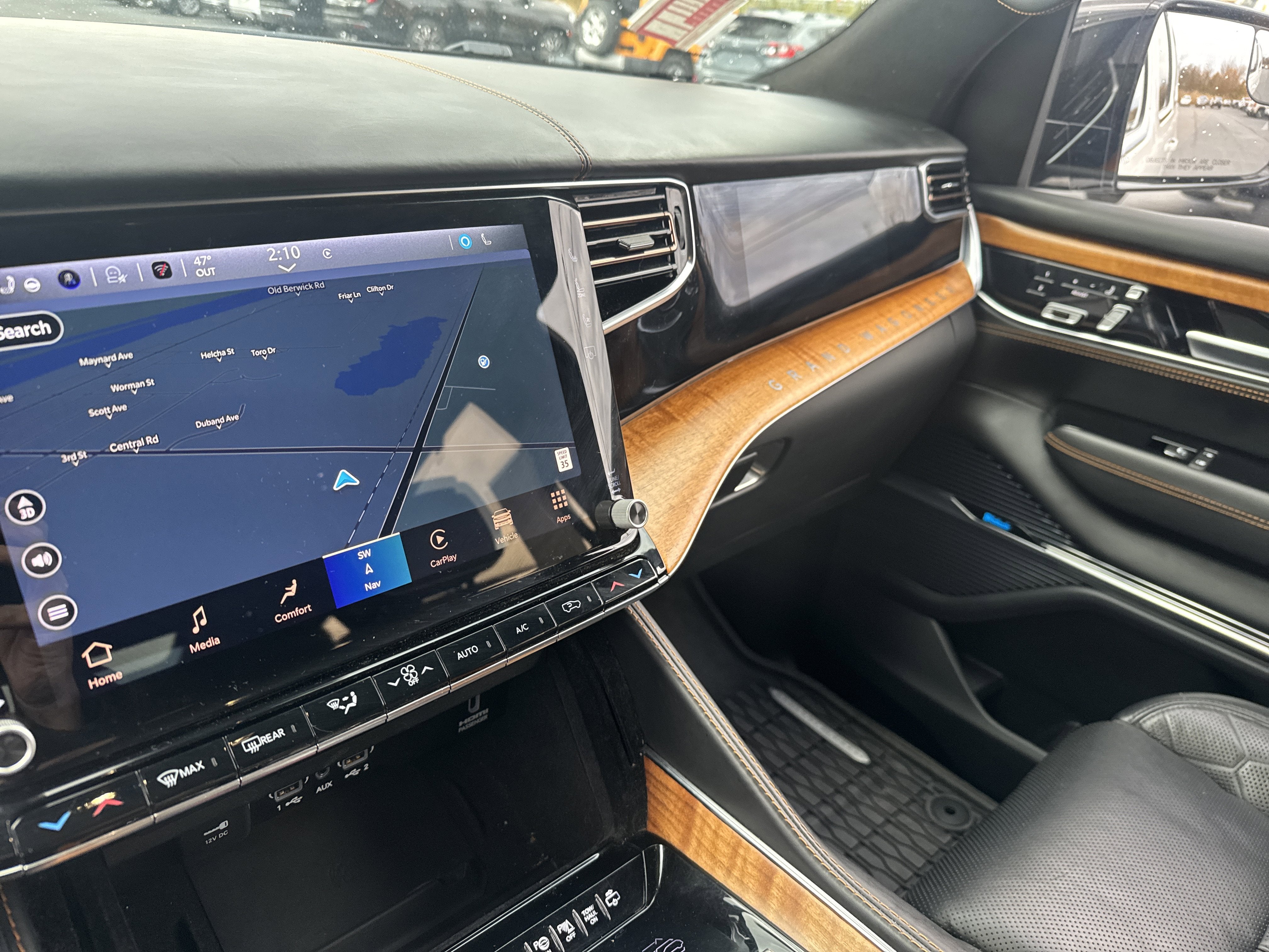 2023 Jeep Grand Wagoneer L Series III