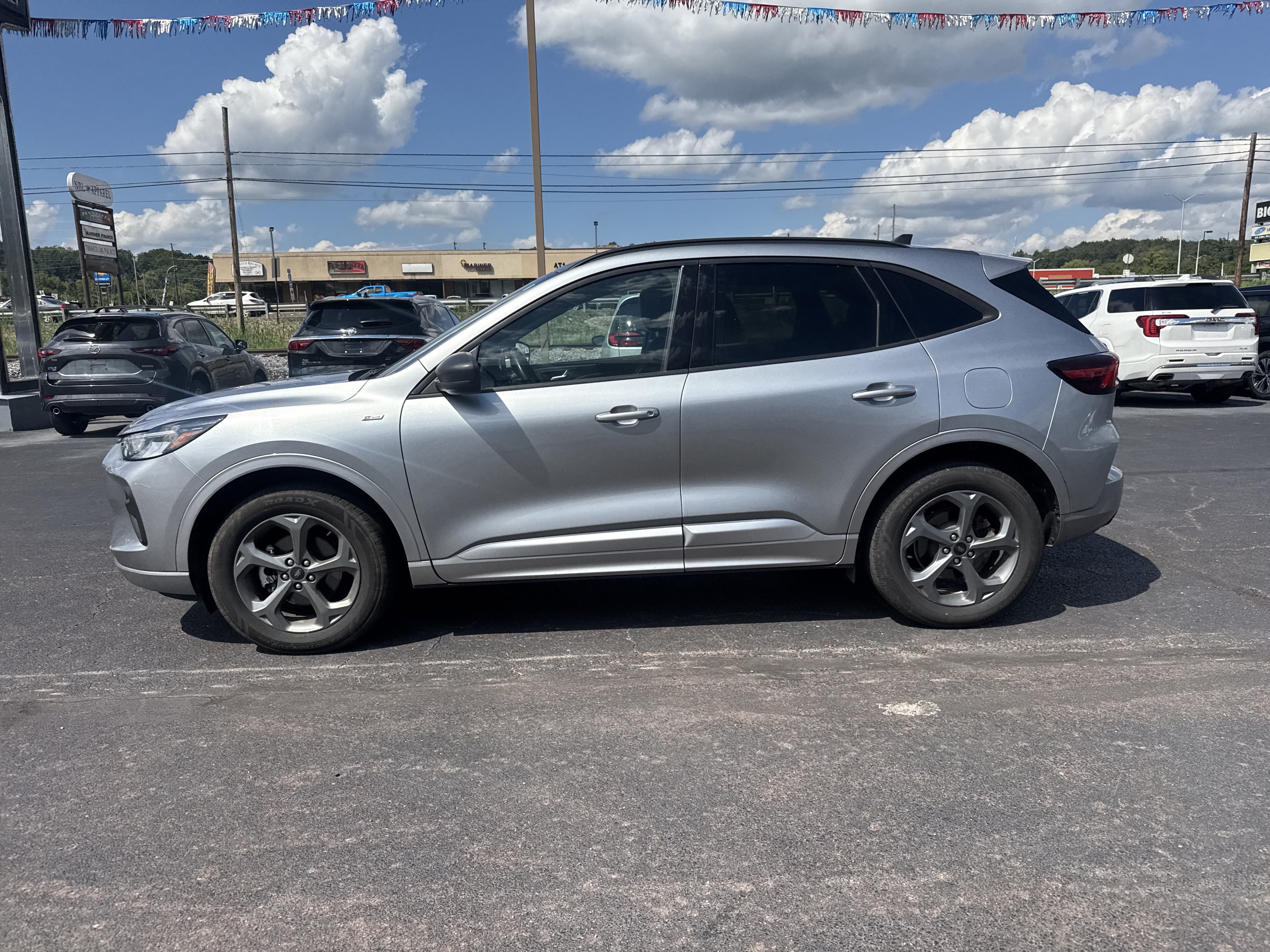 2024 Ford Escape ST-Line