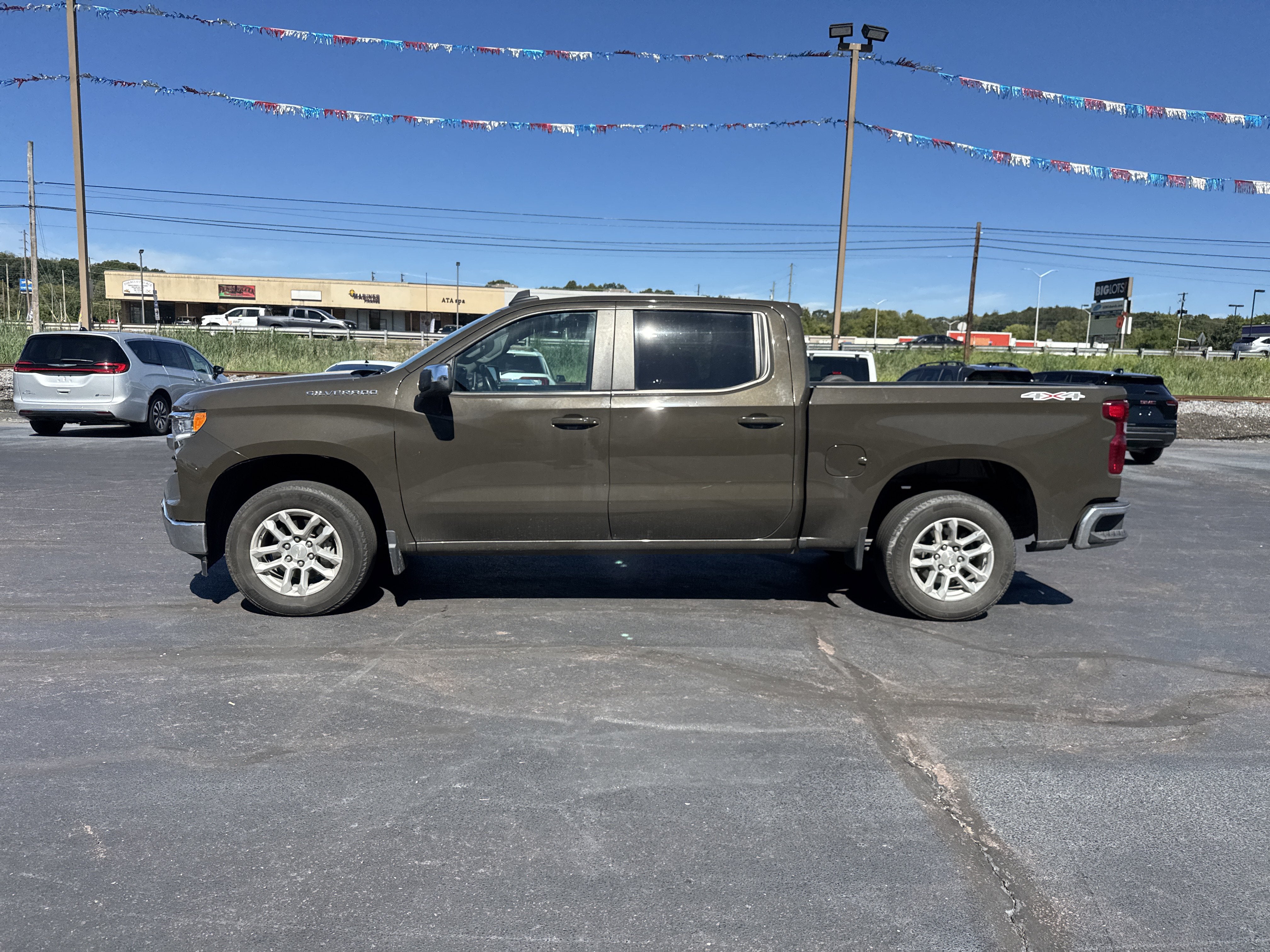 2023 Chevrolet Silverado 1500 LT