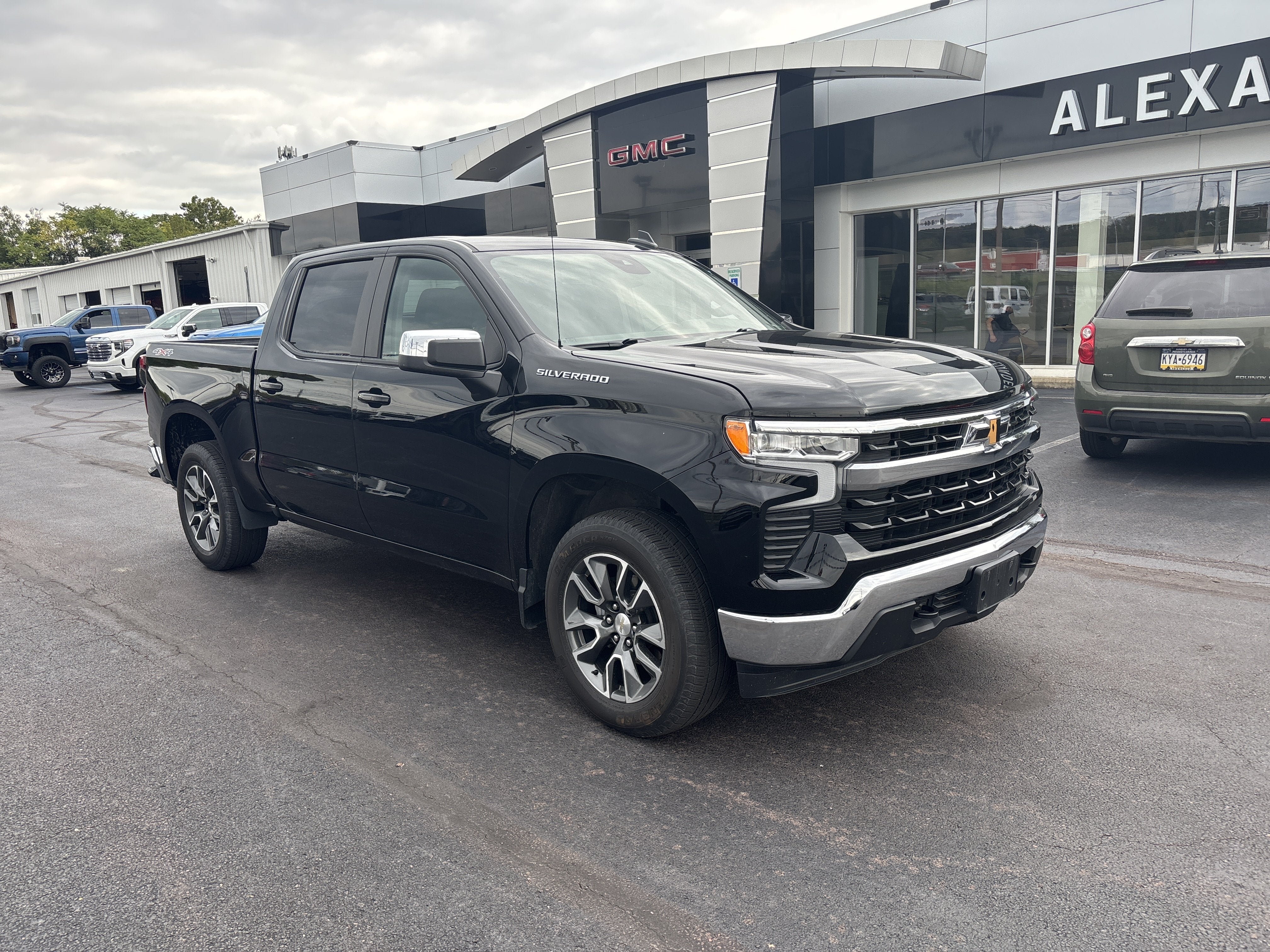 2024 Chevrolet Silverado 1500 LT (2FL)