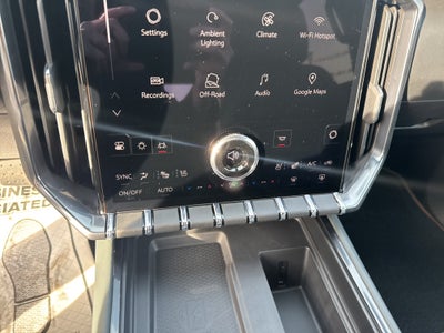 2027 GMC Acadia AT4