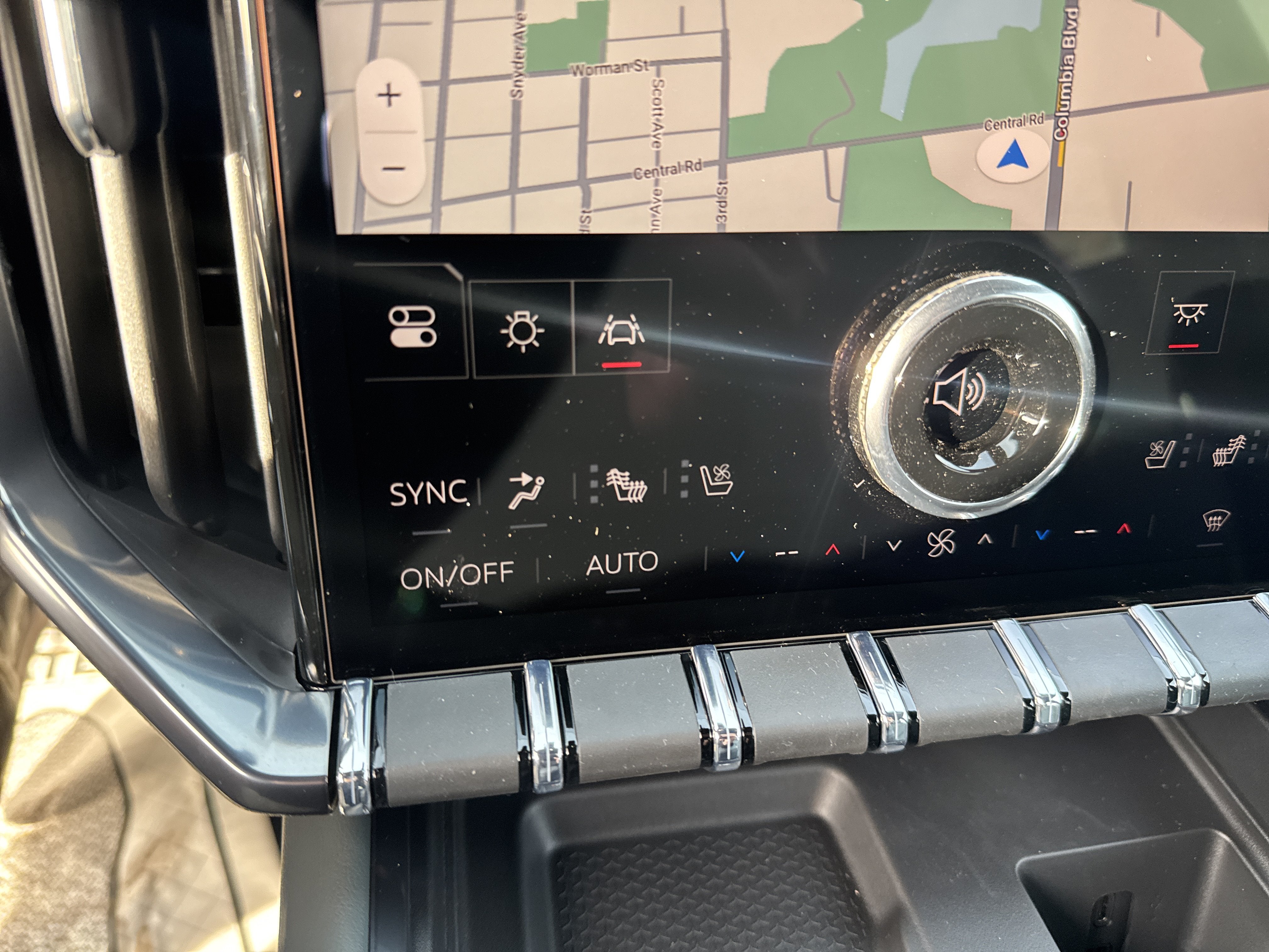 2027 GMC Acadia AT4
