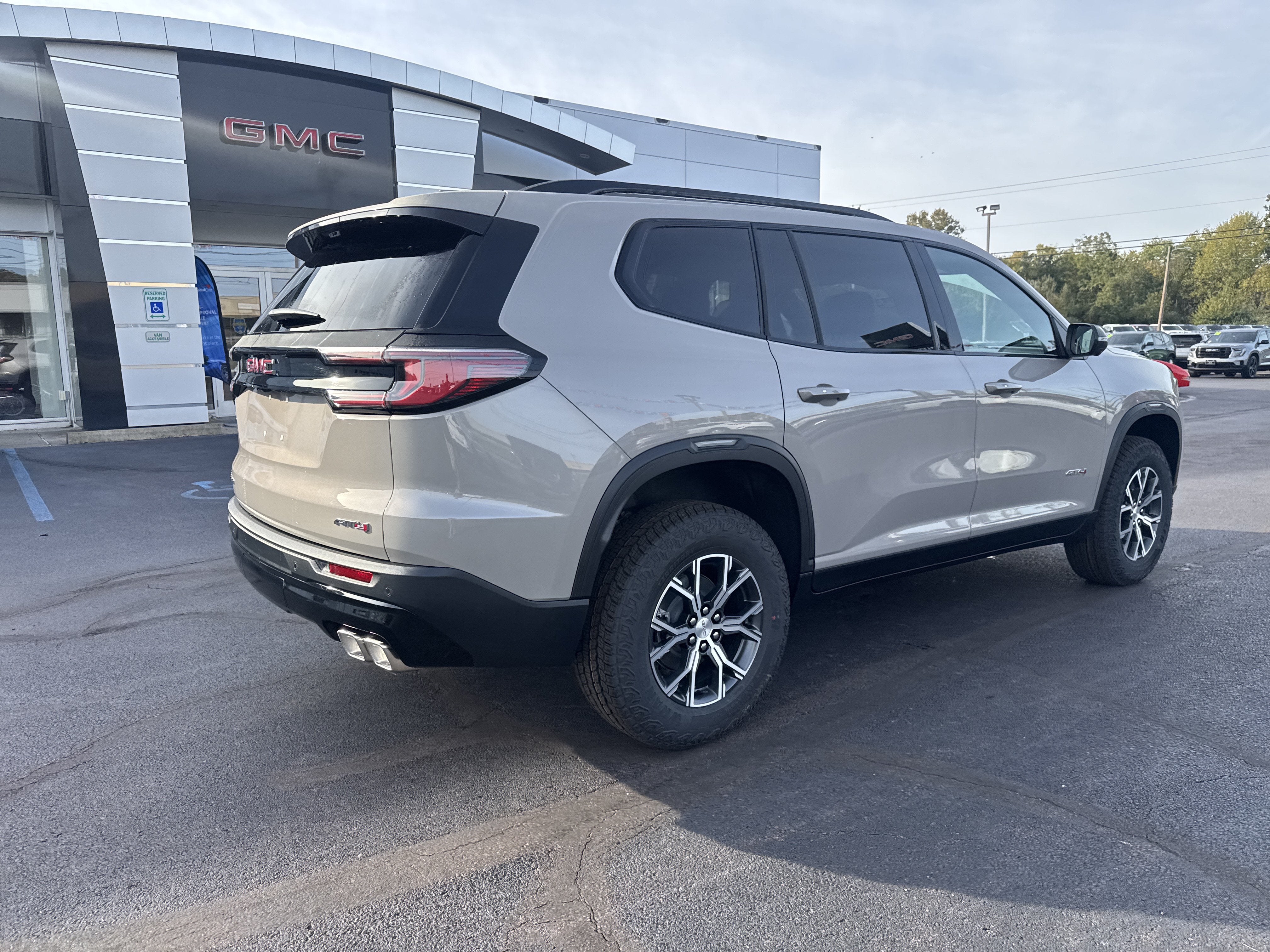 2027 GMC Acadia AT4