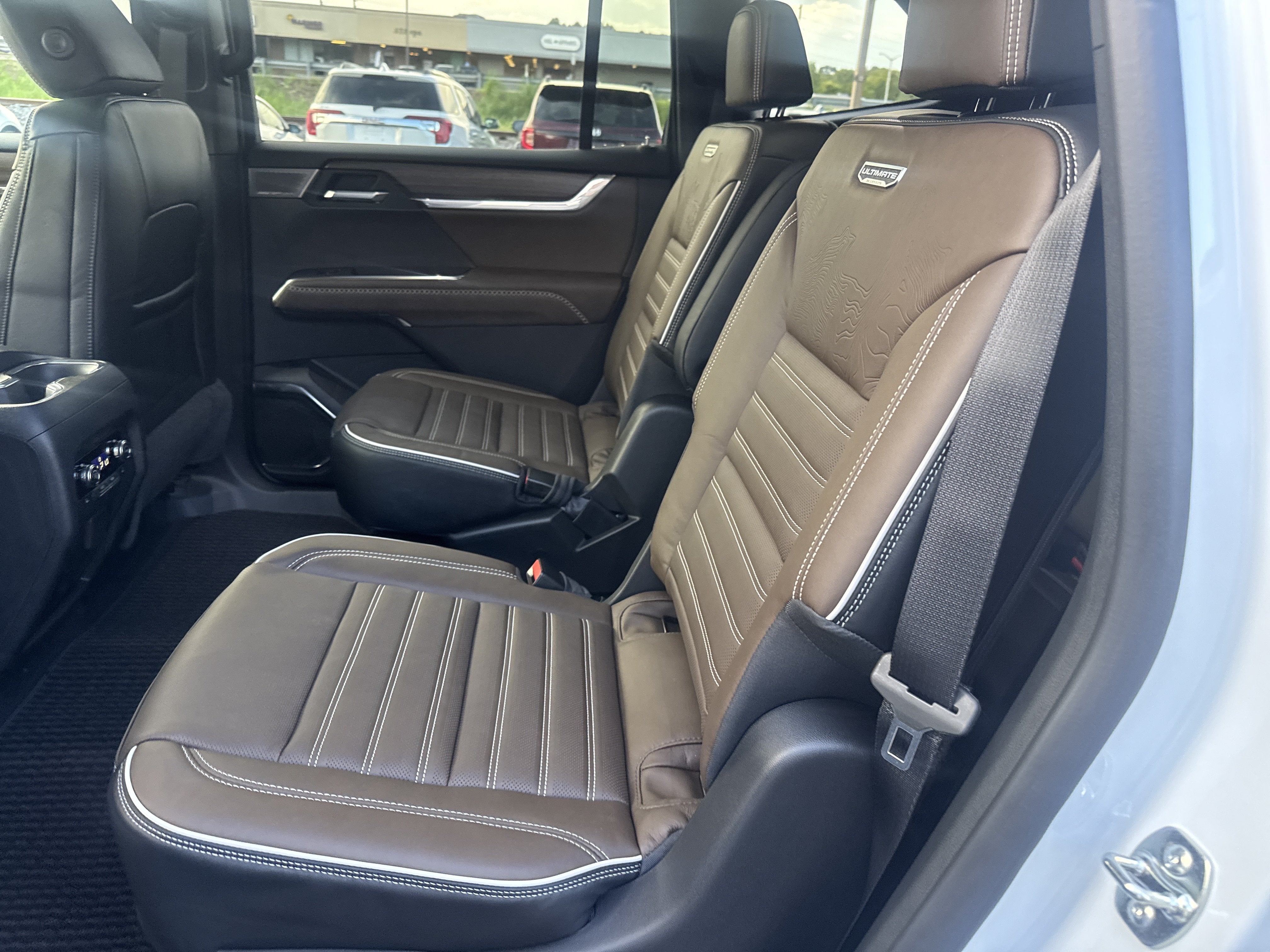 2027 GMC Acadia Denali Ultimate