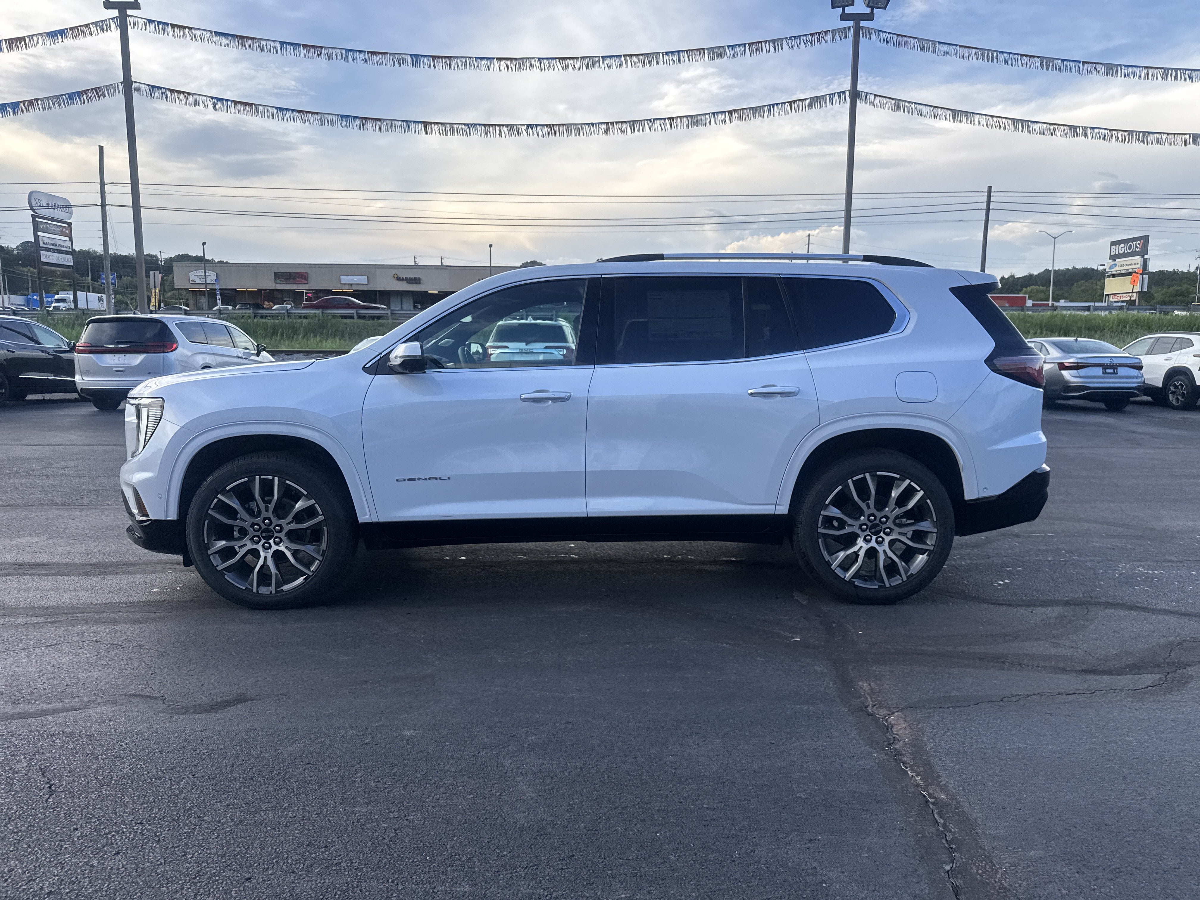 2027 GMC Acadia Denali Ultimate