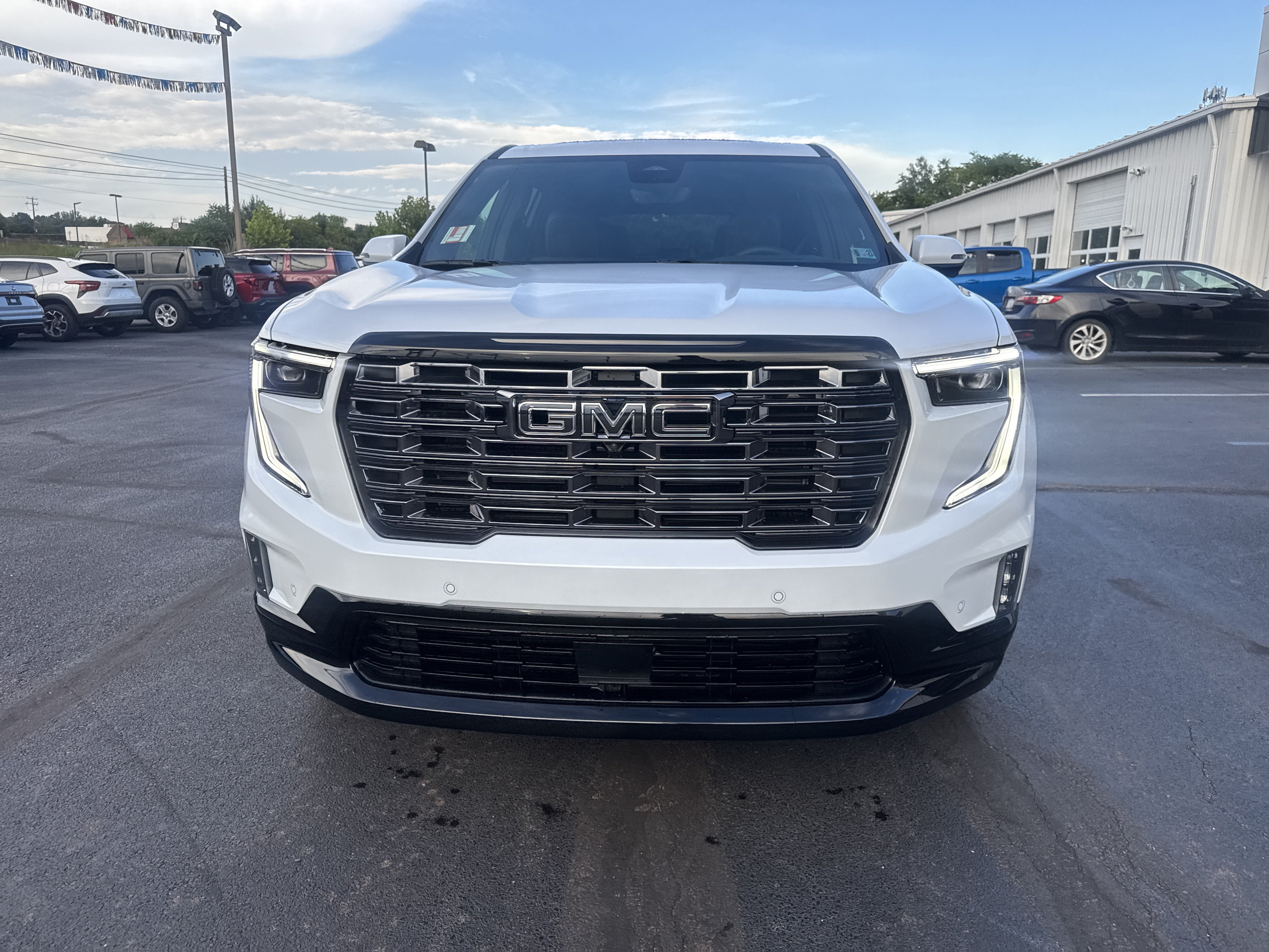 2027 GMC Acadia Denali Ultimate