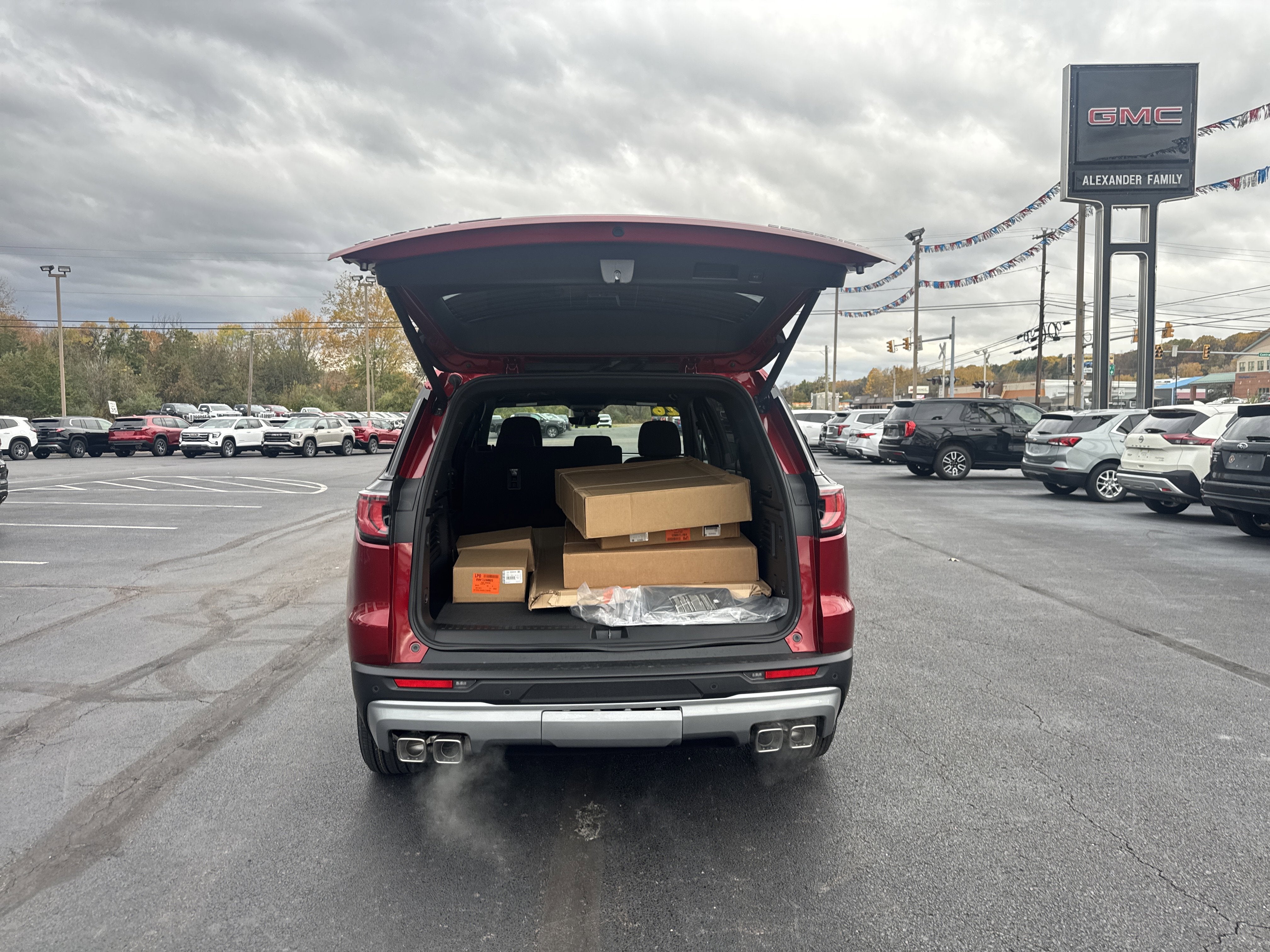 2026 GMC Acadia Elevation