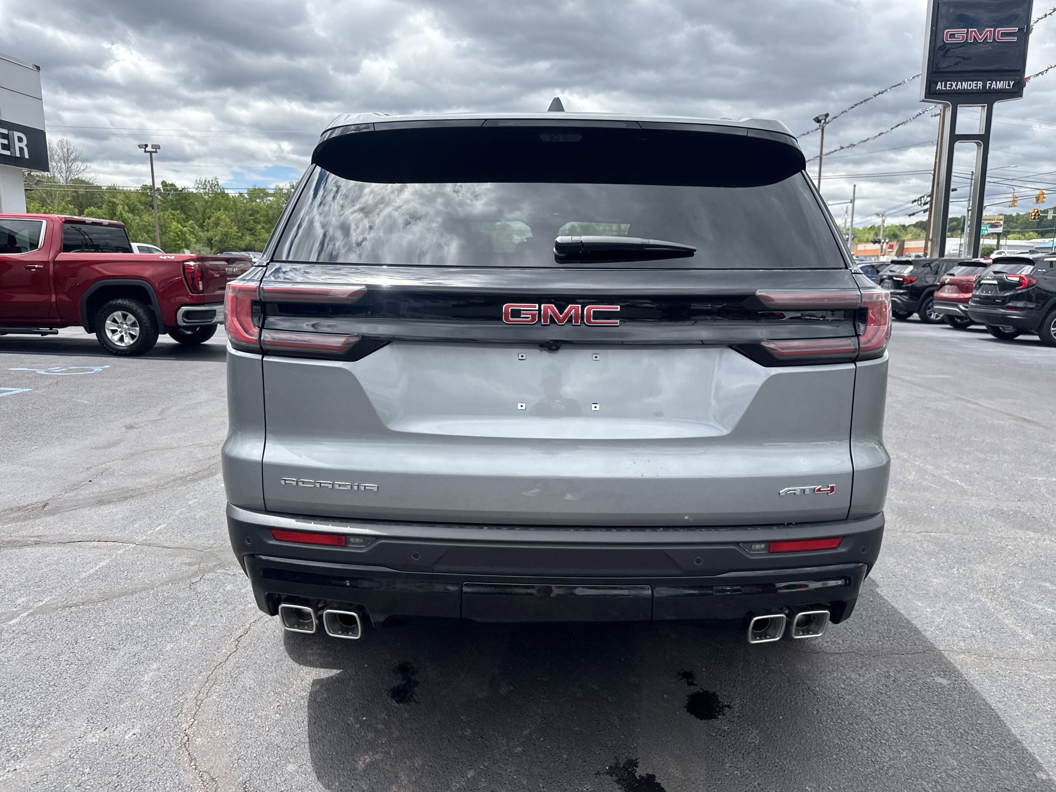 2026 GMC Acadia AT4