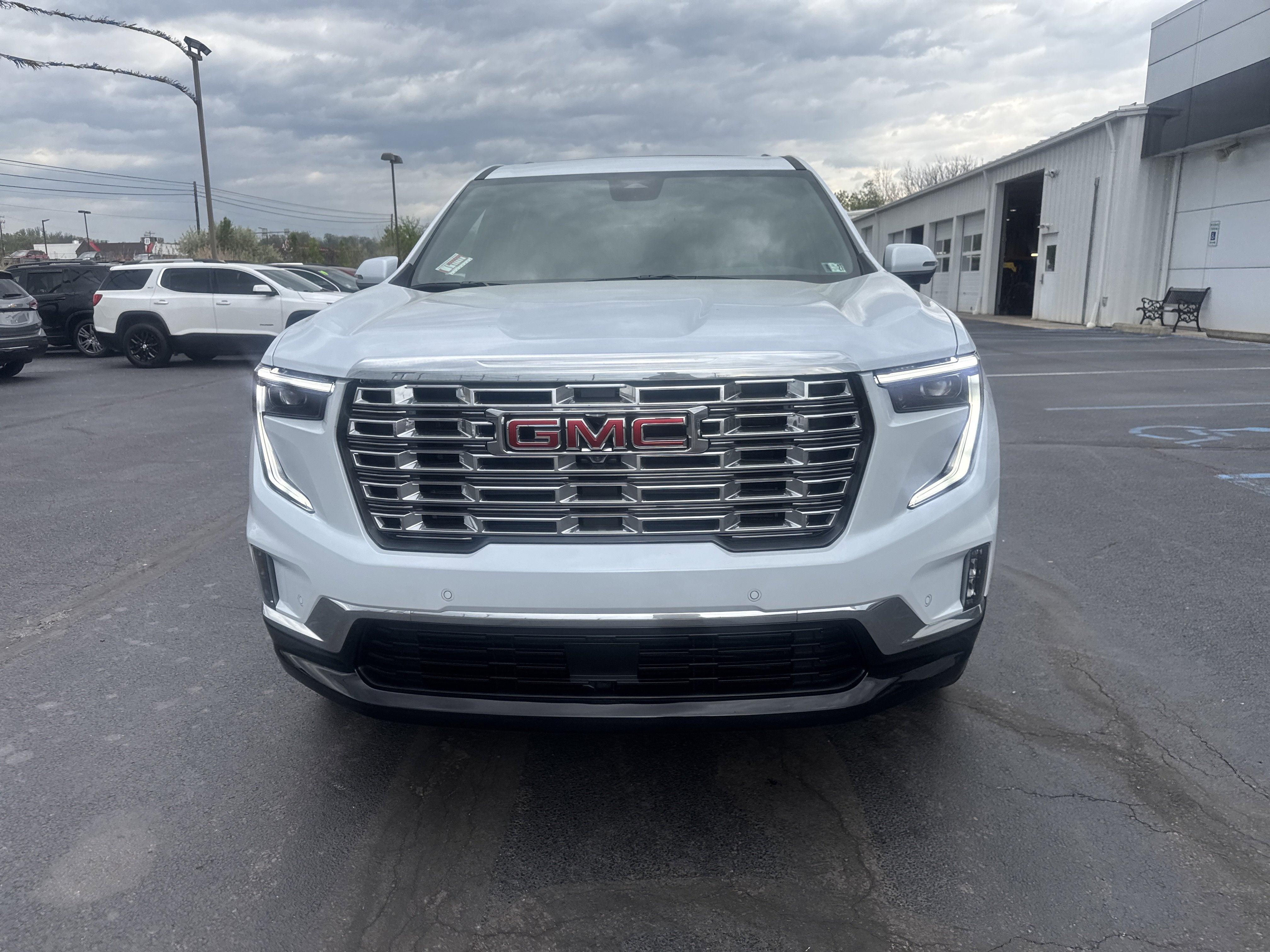 2026 GMC Acadia Denali