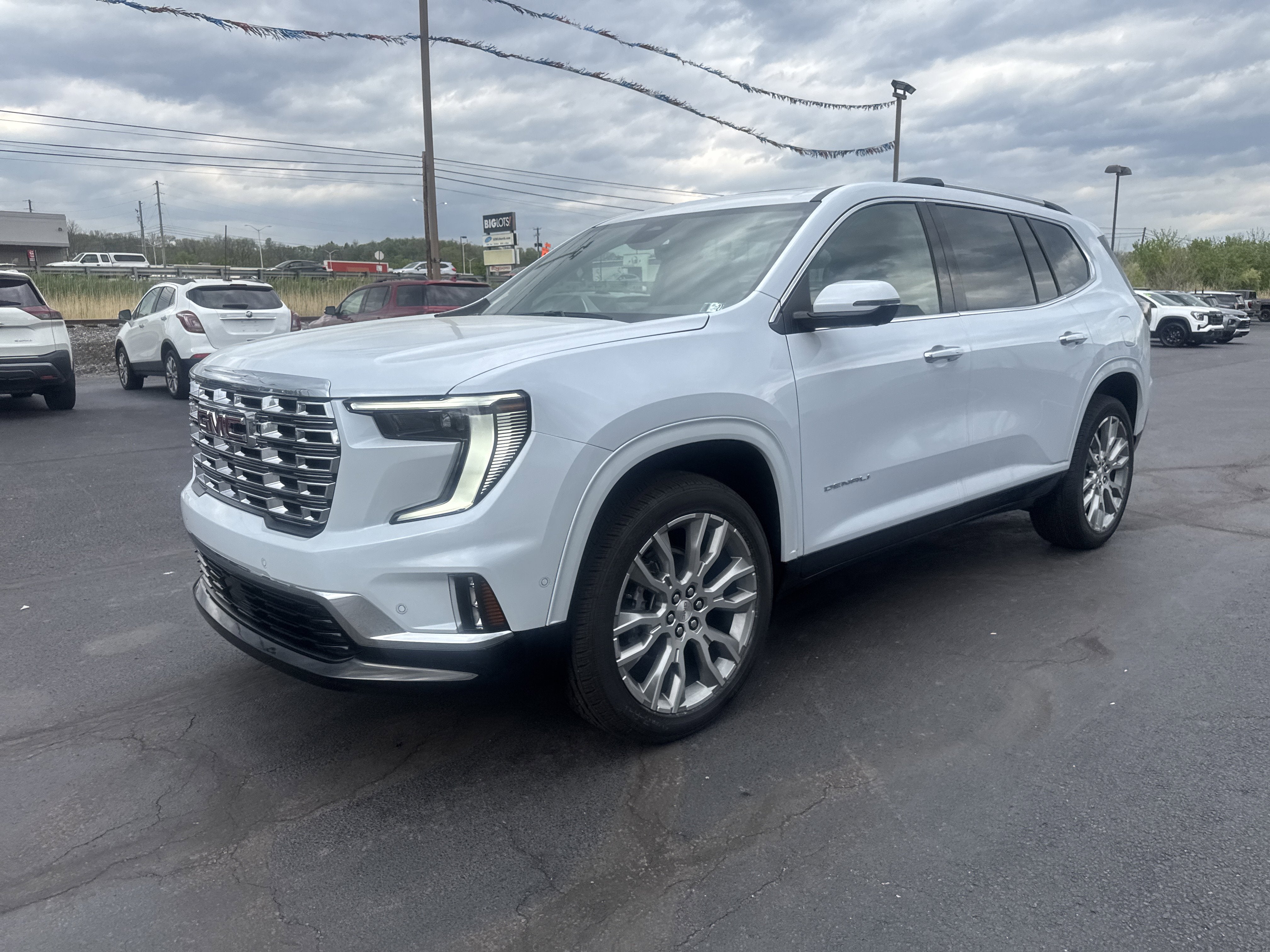 2026 GMC Acadia Denali