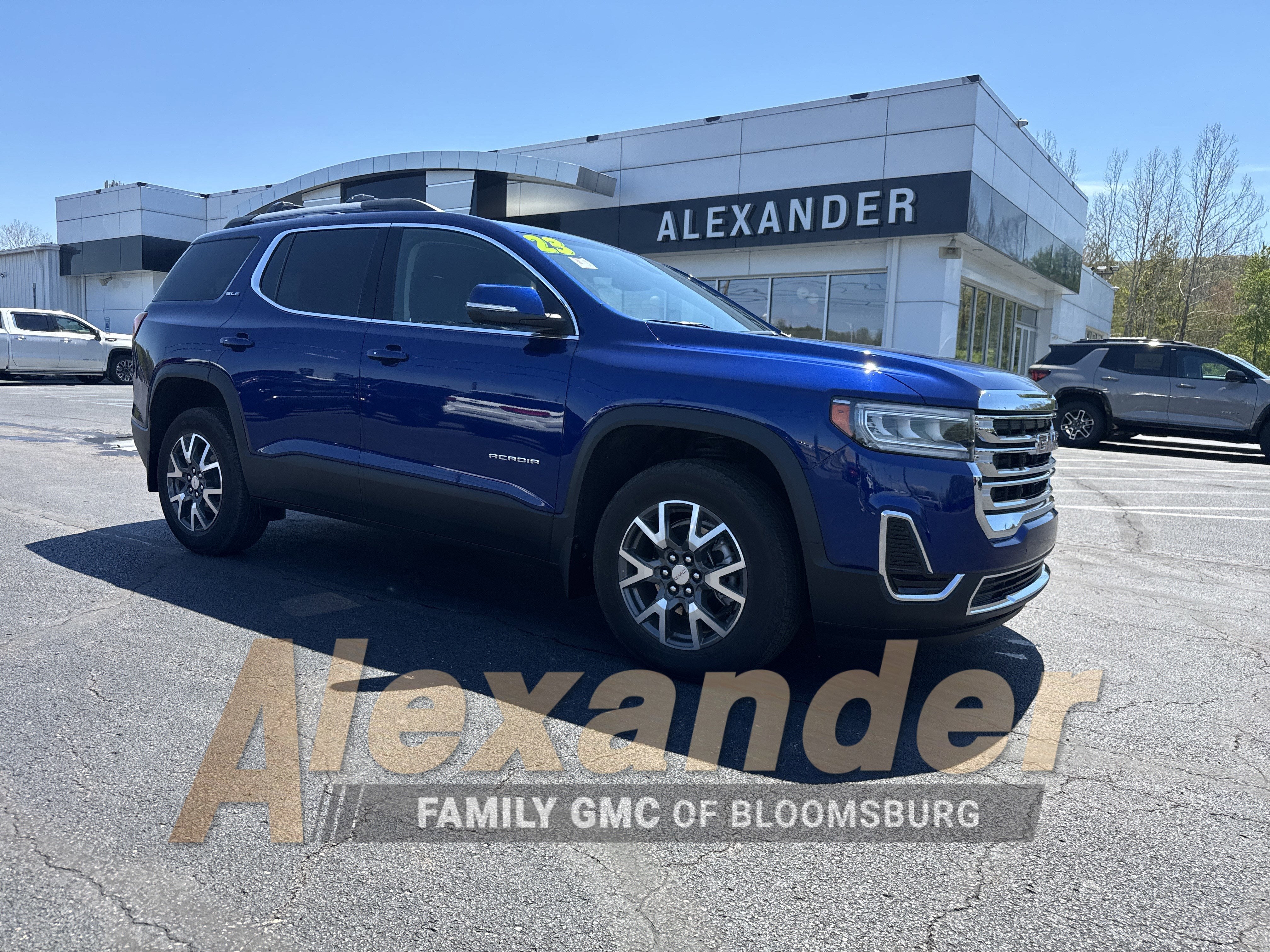 2023 GMC Acadia SLE
