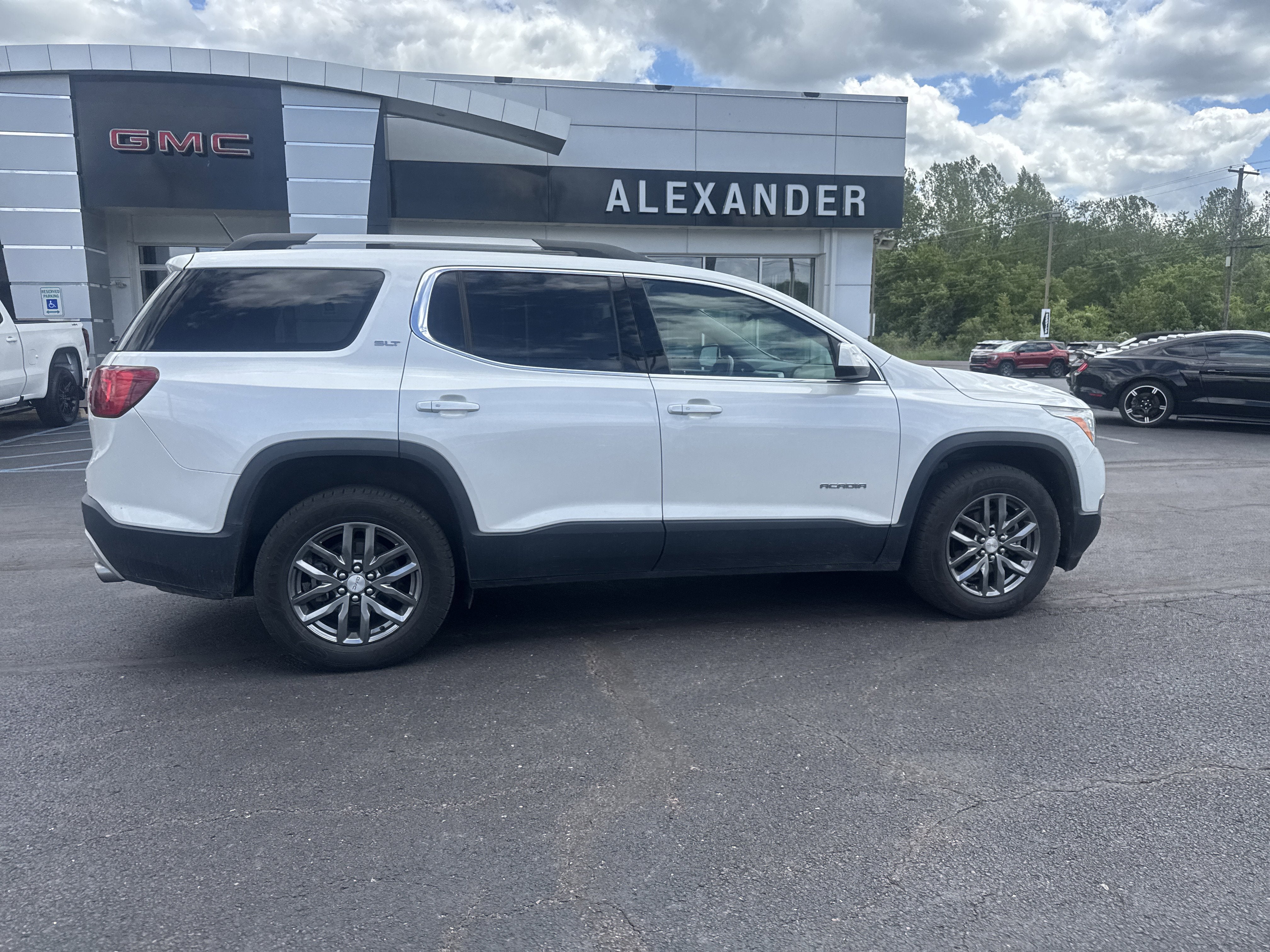 Used 2018 GMC Acadia SLT-1 with VIN 1GKKNULS7JZ111953 for sale in Bloomsburg, PA