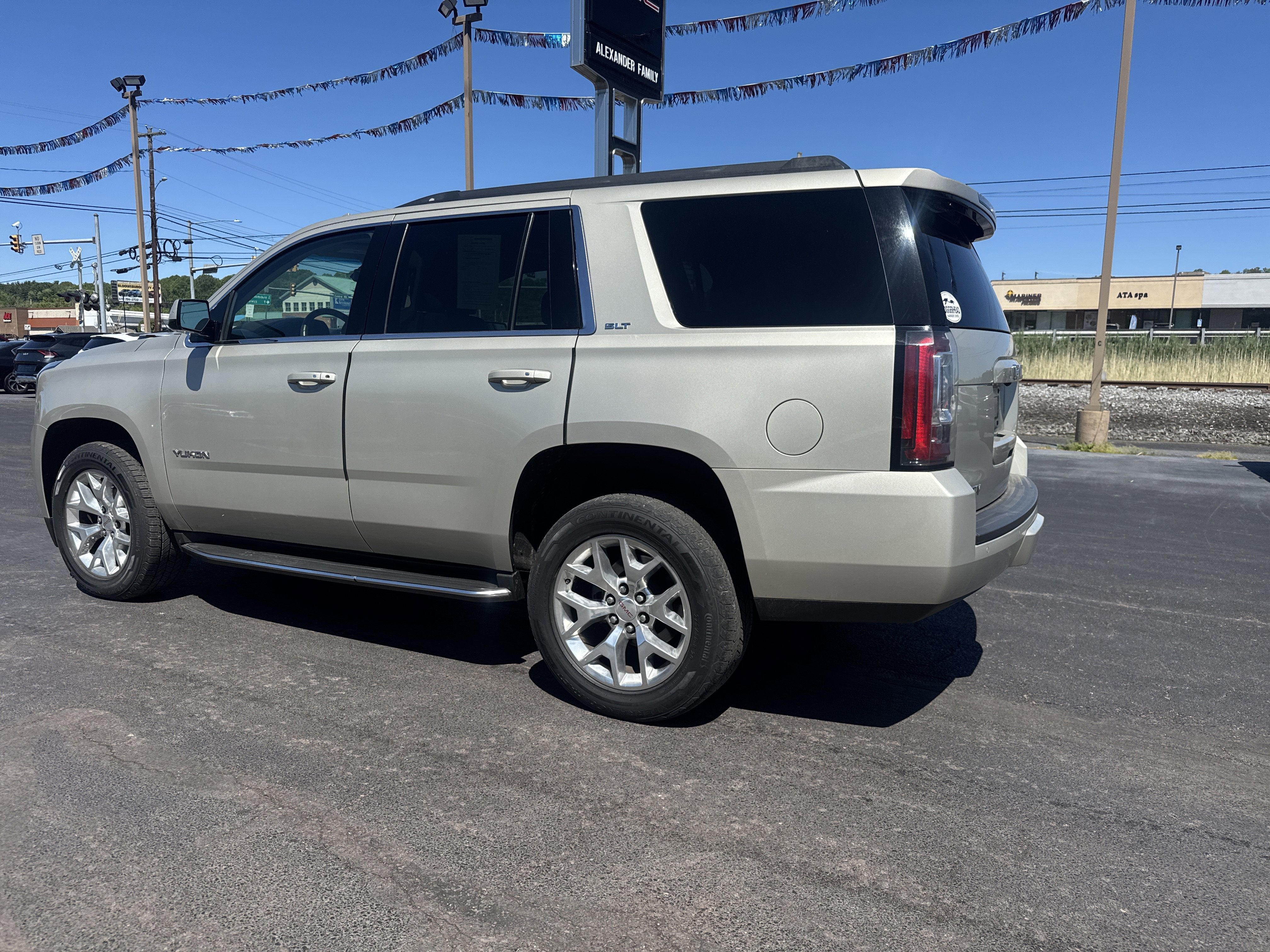 2015 GMC Yukon SLT