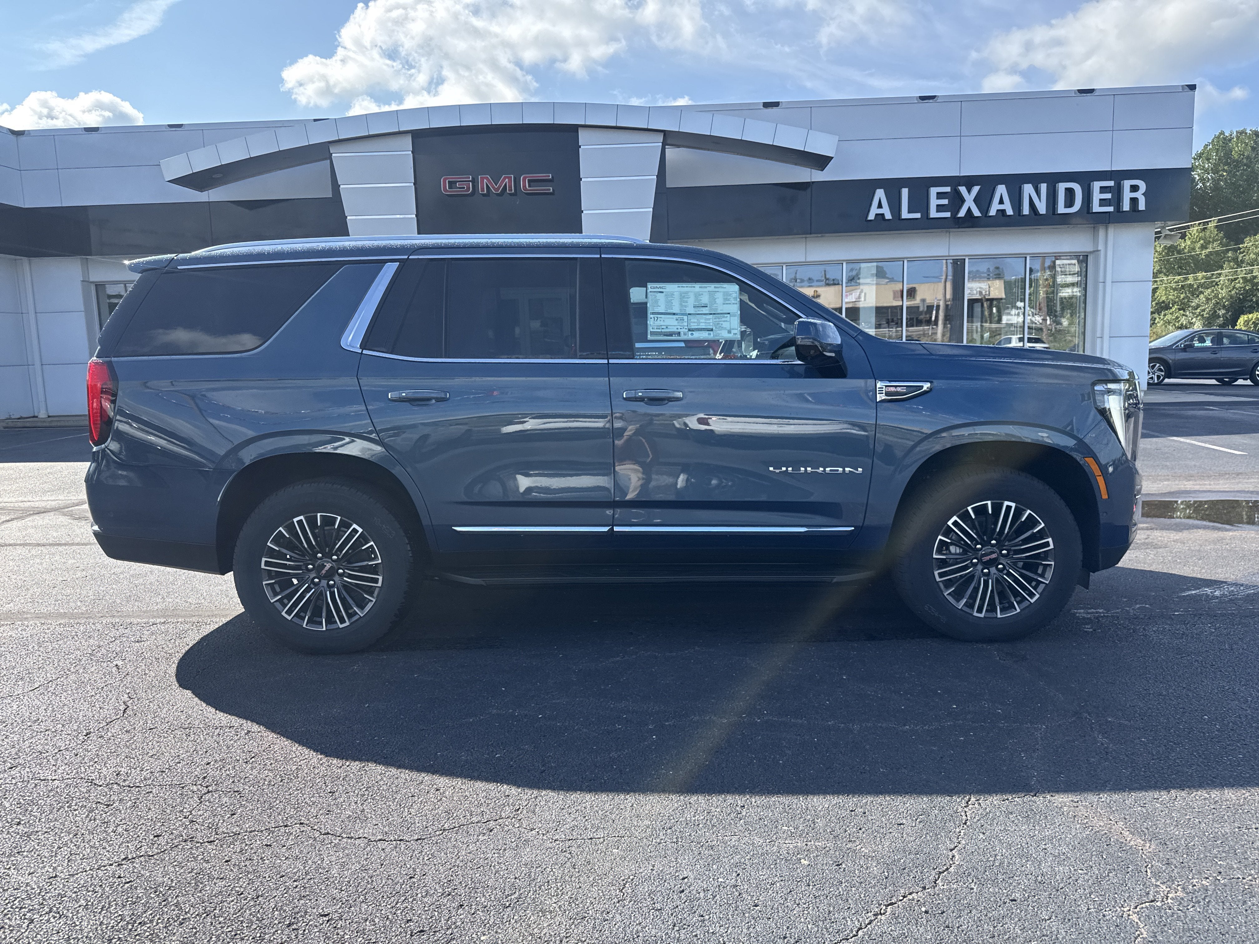 2026 GMC Yukon Elevation