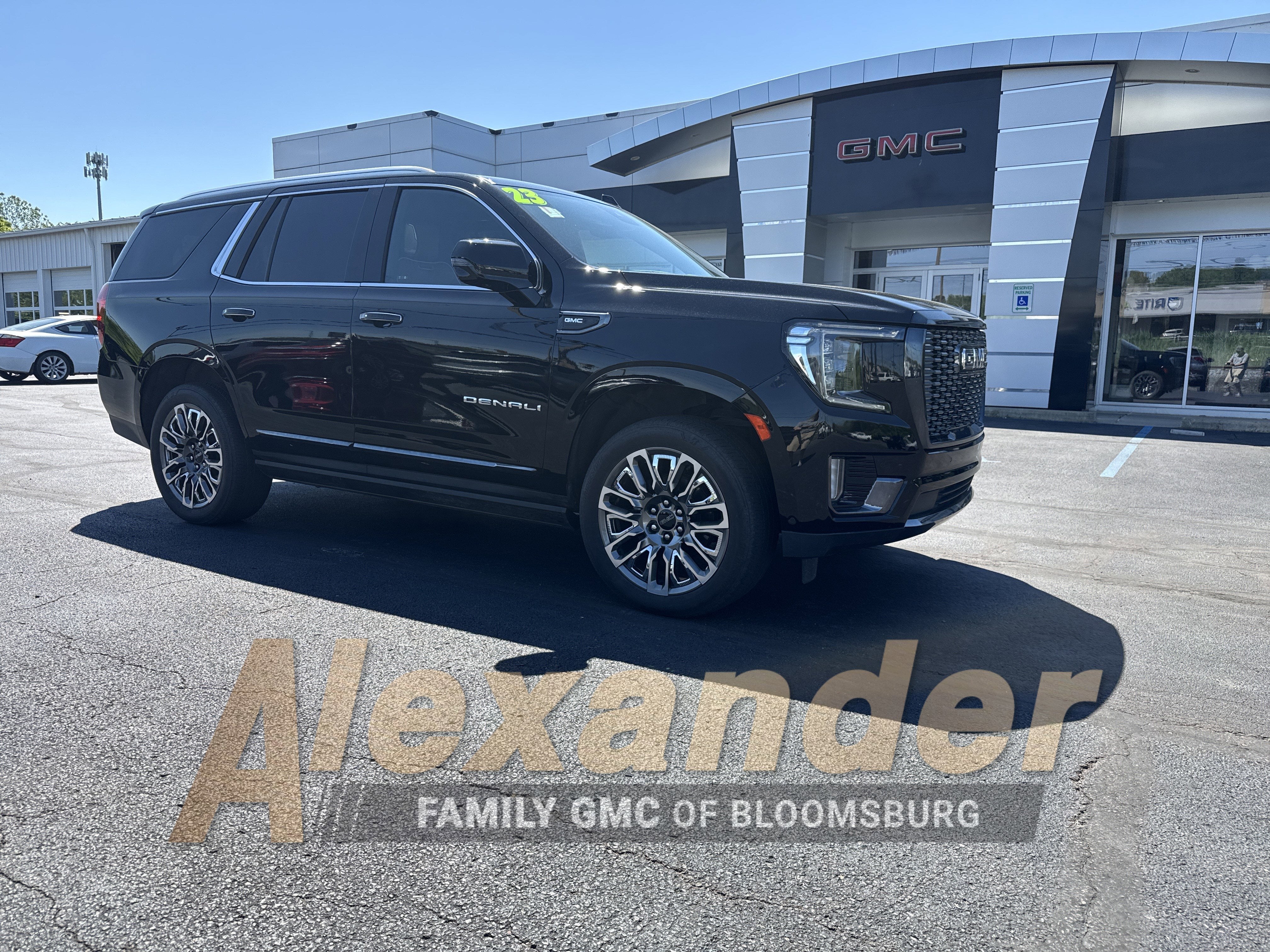2023 GMC Yukon 4WD Denali Ultimate's photo