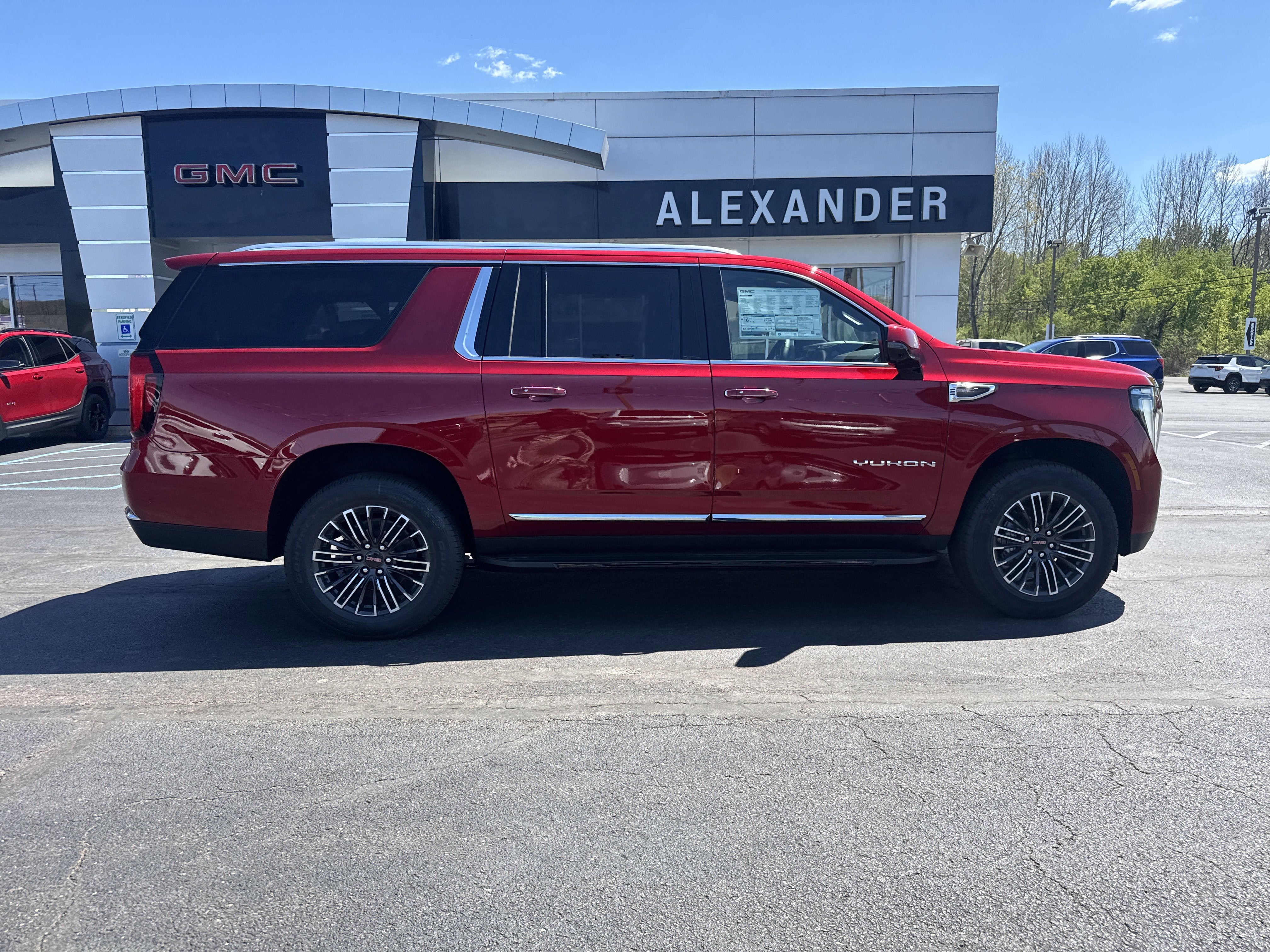 2026 GMC Yukon XL Elevation