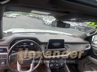 2022 GMC Yukon XL SLT