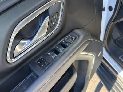 2023 GMC Yukon XL AT4