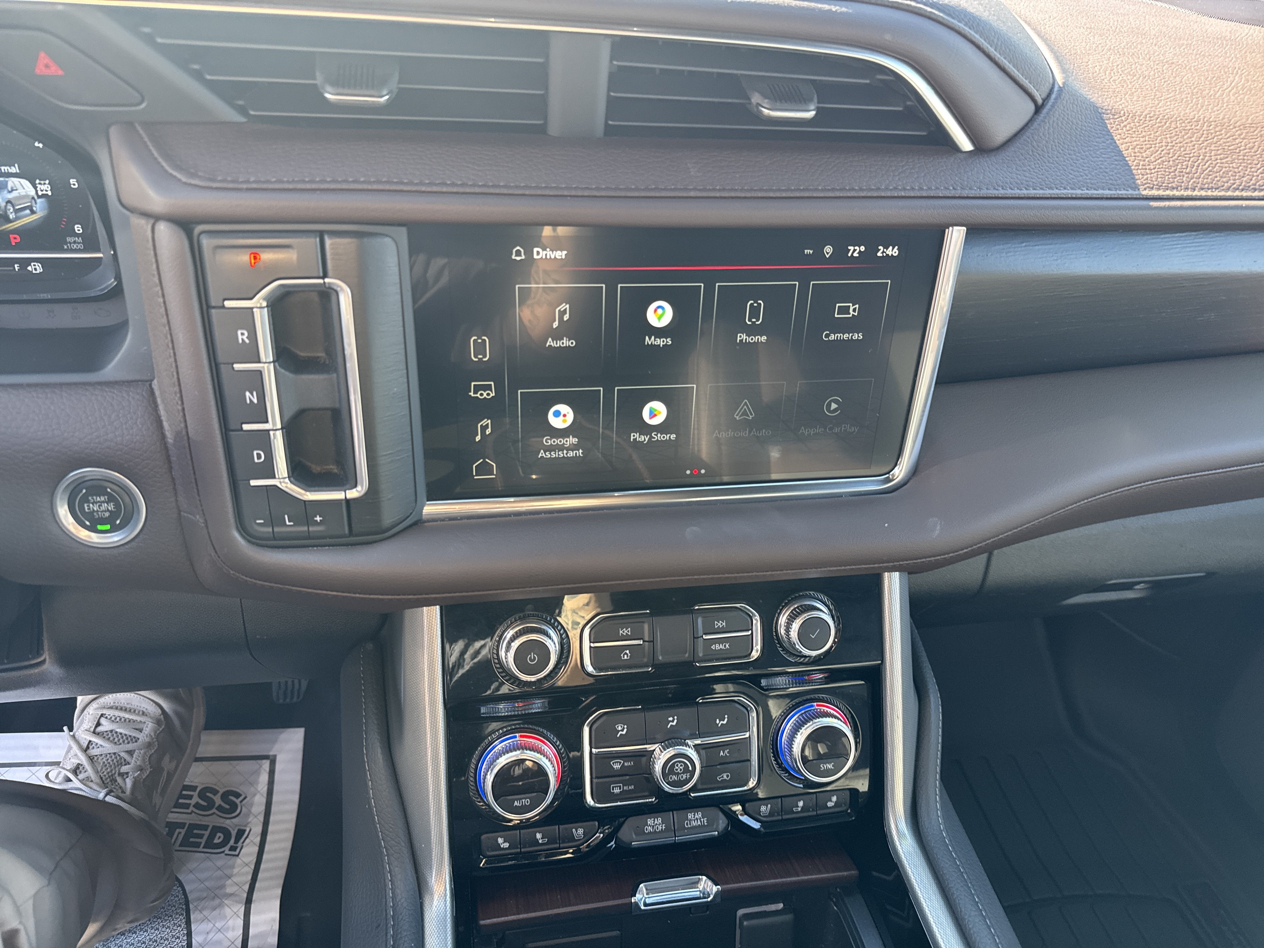 2022 GMC Yukon XL Denali