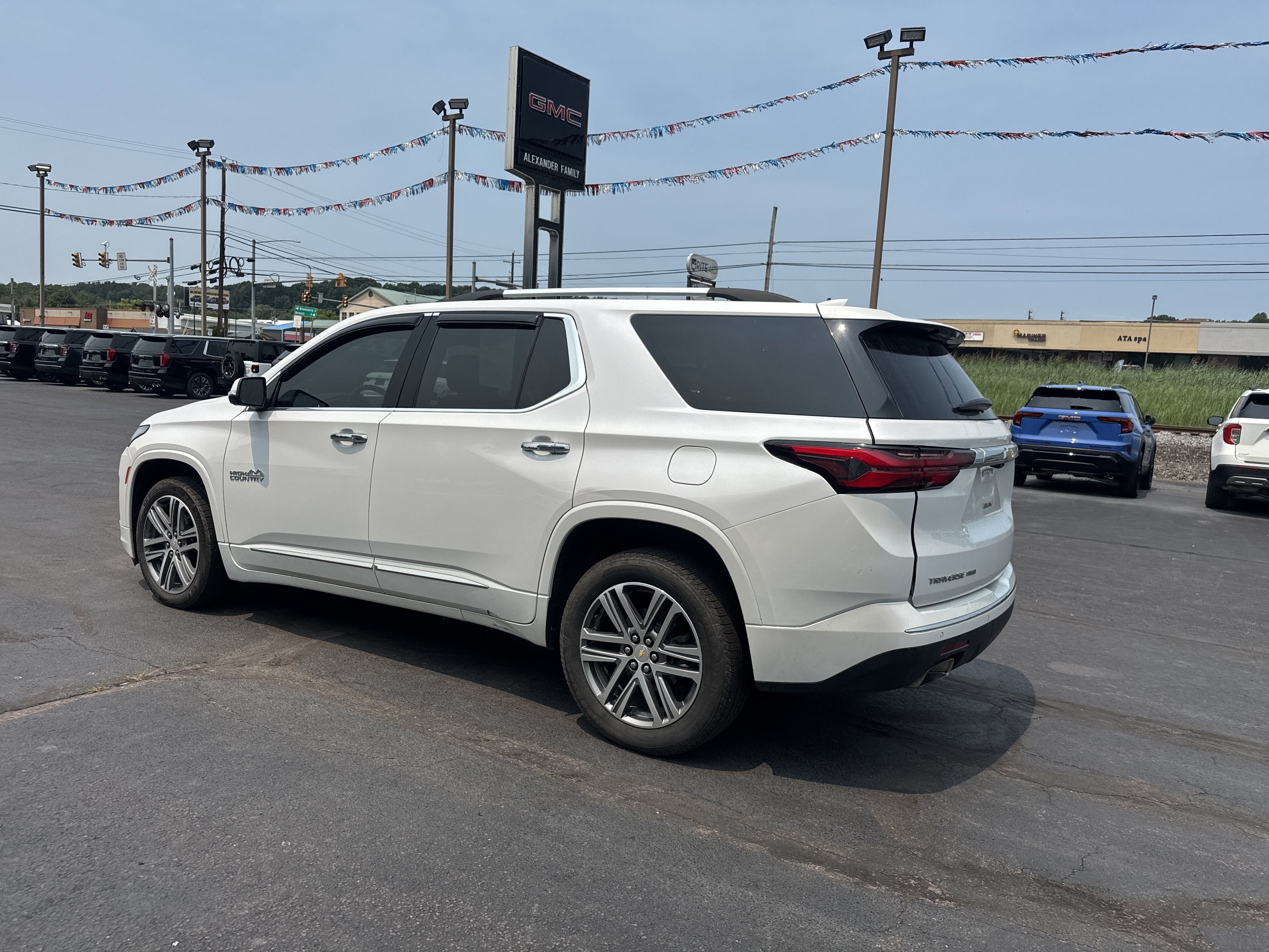 2022 Chevrolet Traverse High Country