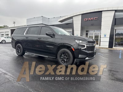 2023 Chevrolet Suburban LT