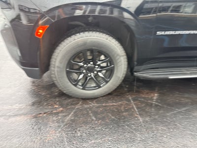 2023 Chevrolet Suburban LT