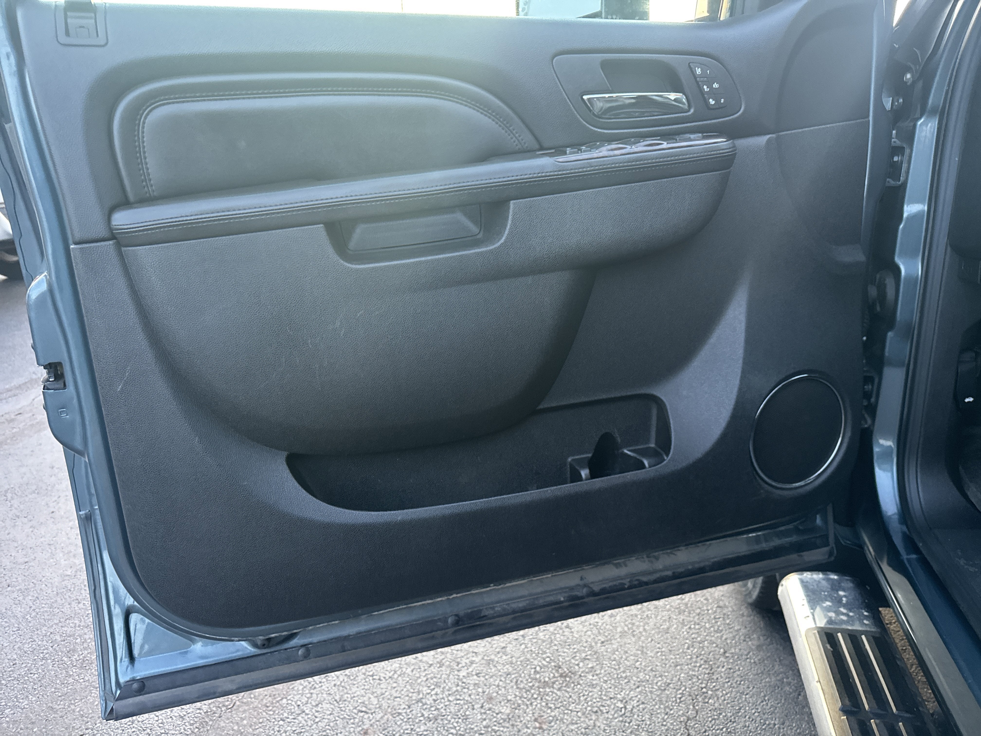 2012 GMC Sierra 3500 HD SRW Denali