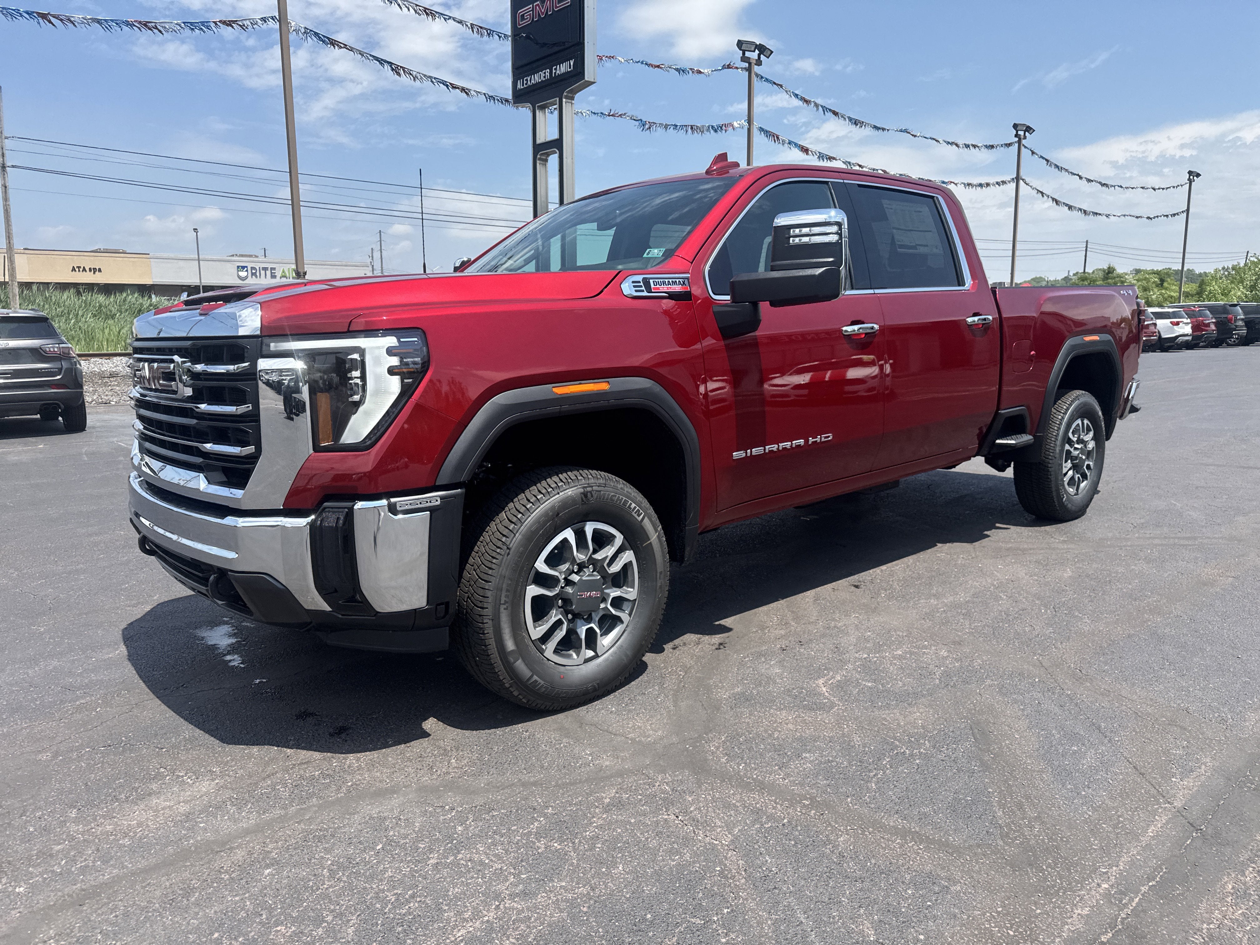 2026 GMC Sierra 2500 HD SLT