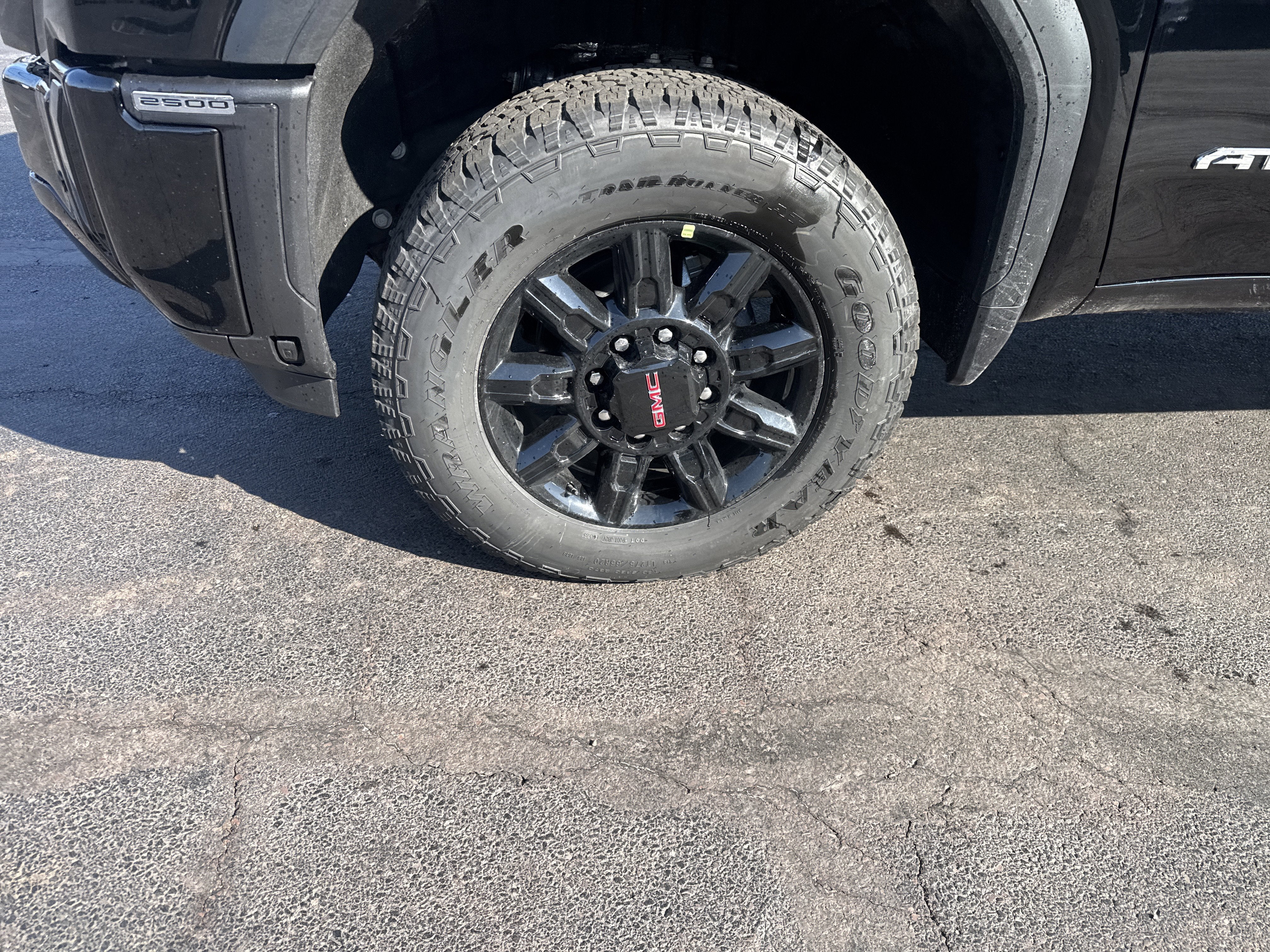 2026 GMC Sierra 2500 HD AT4