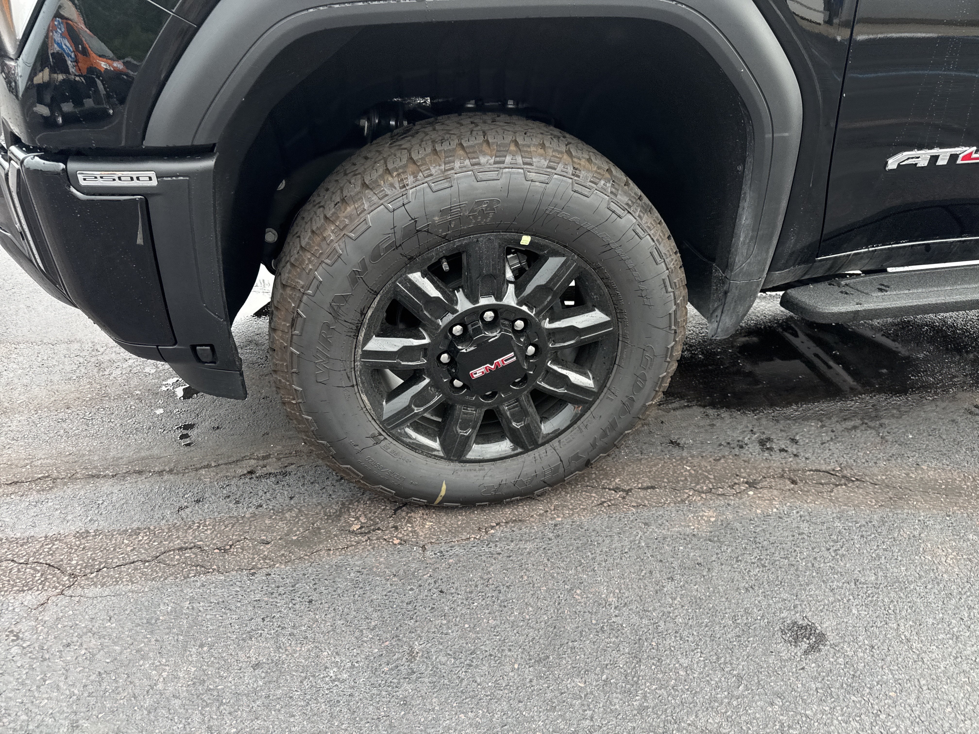 2026 GMC Sierra 2500 HD AT4
