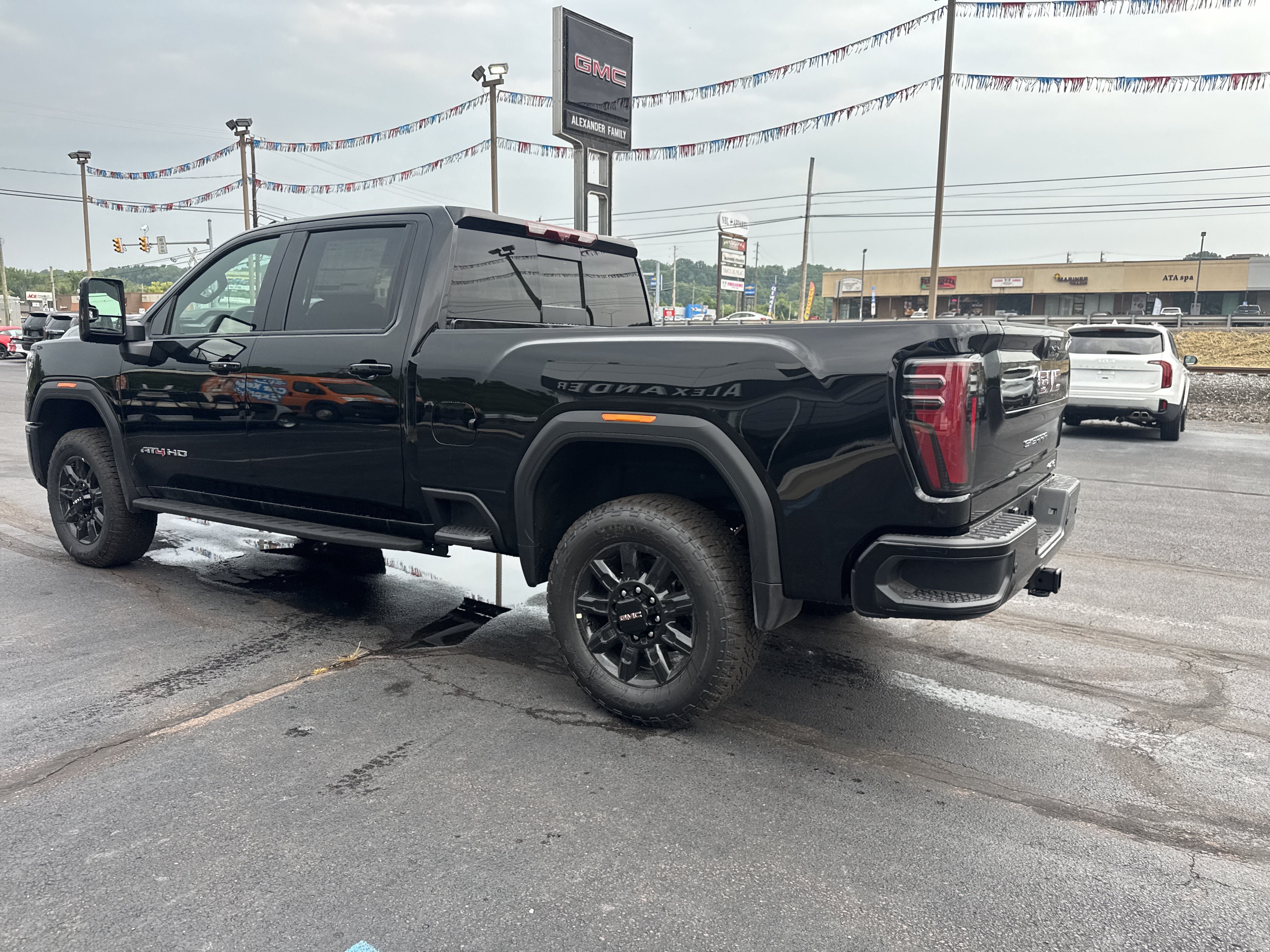 2026 GMC Sierra 2500 HD AT4