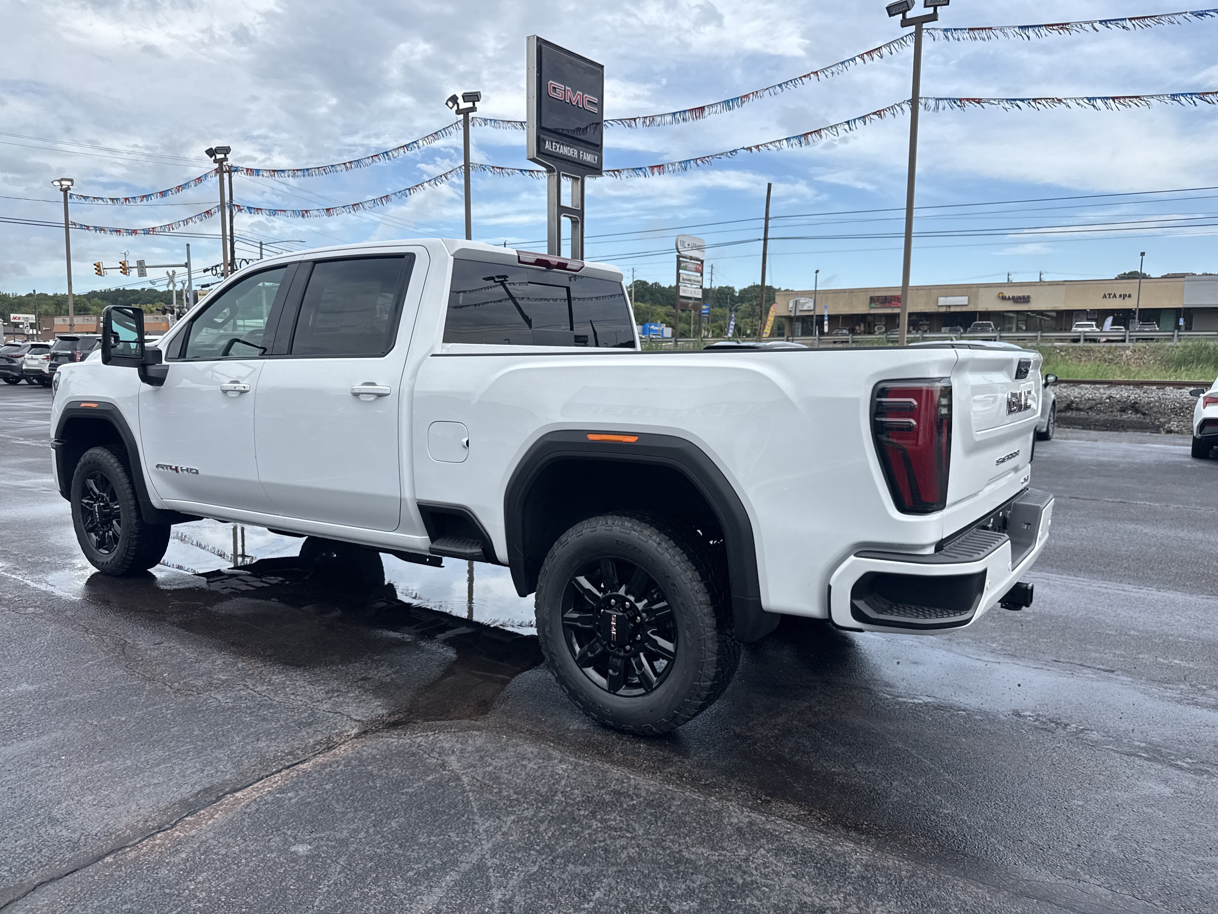 2026 GMC Sierra 2500 HD AT4