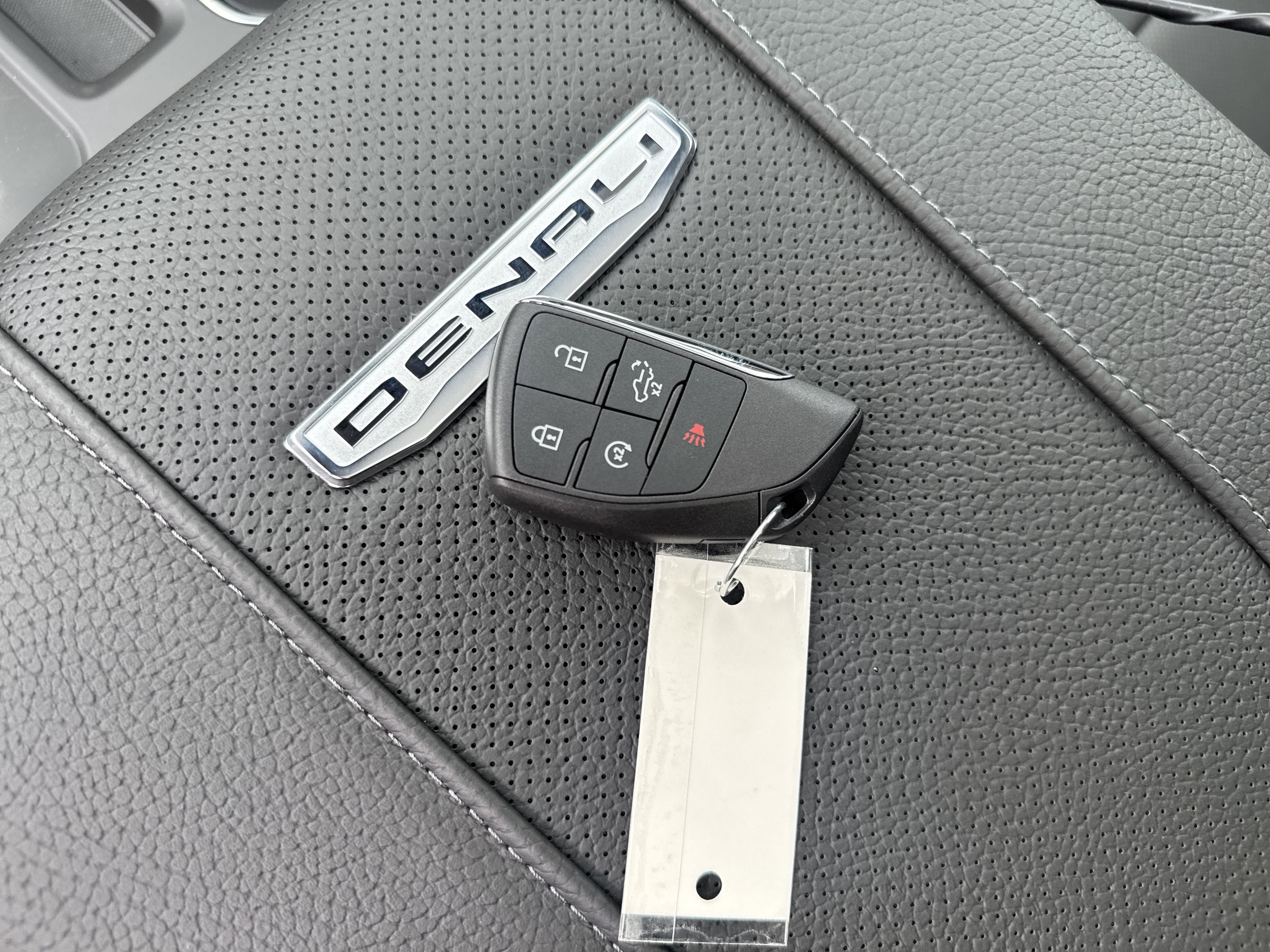 2026 GMC Sierra 2500HD Denali - Photo 30
