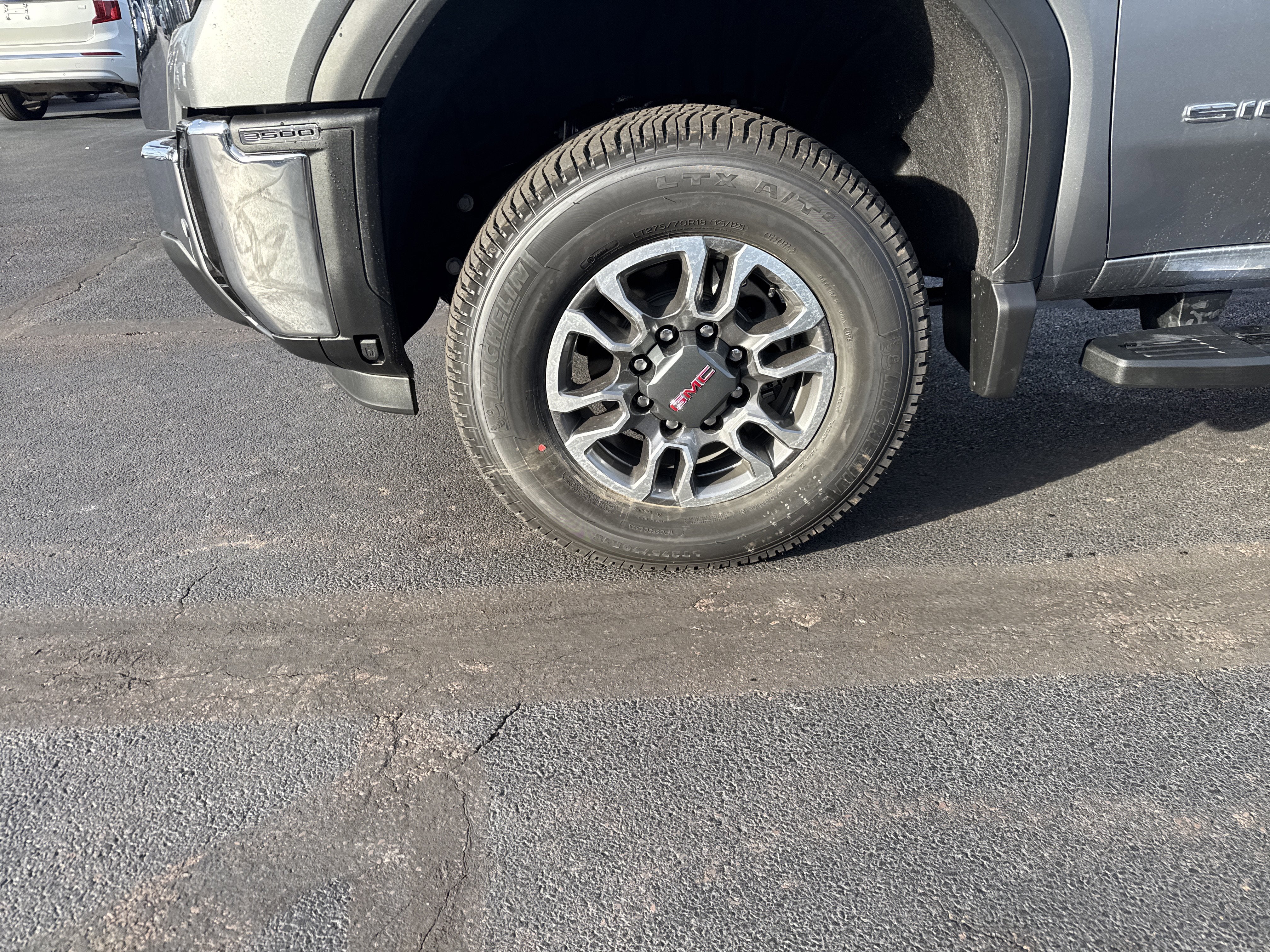 2026 GMC Sierra 3500 HD SLE