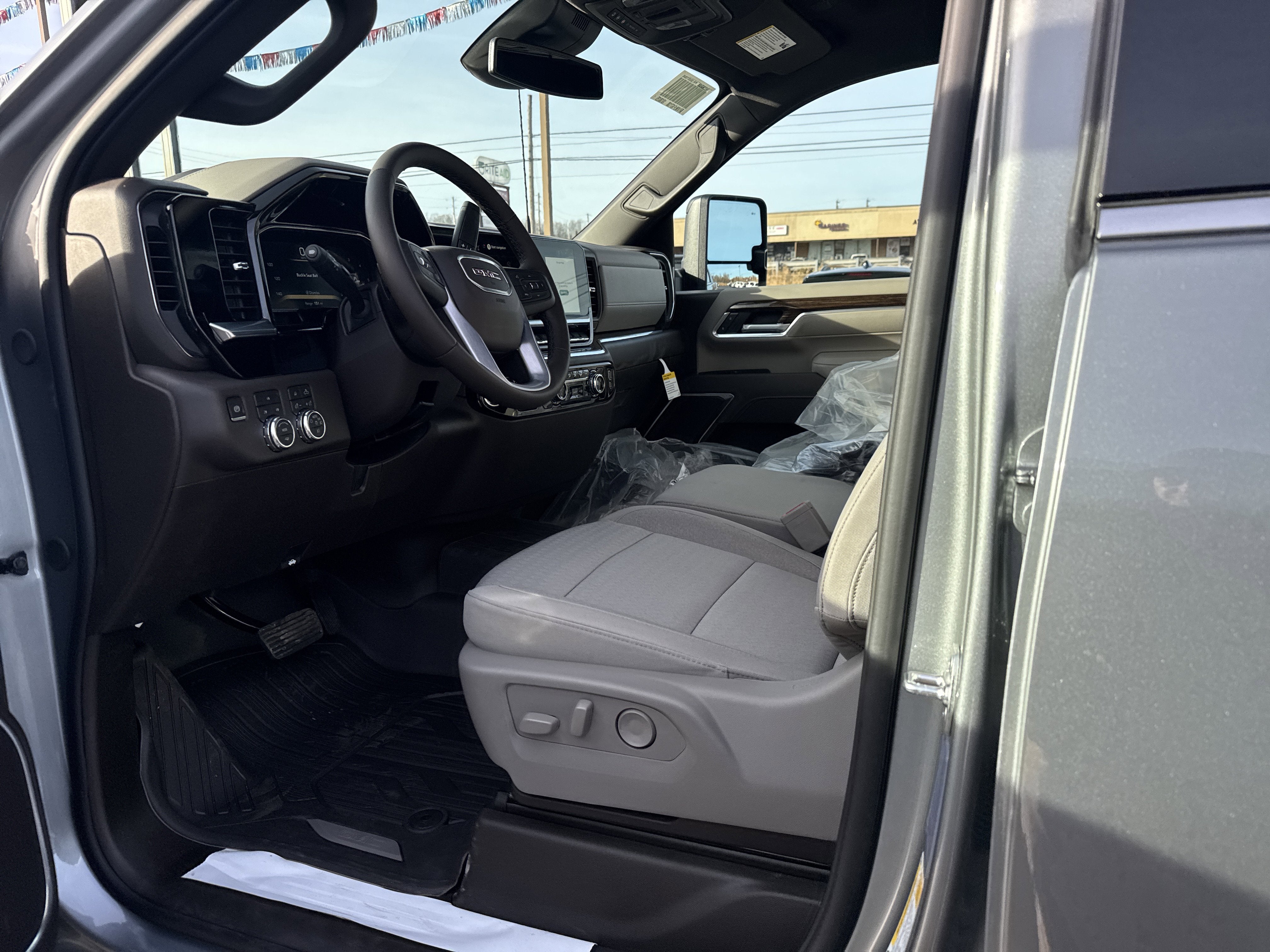 2026 GMC Sierra 3500 HD SLE