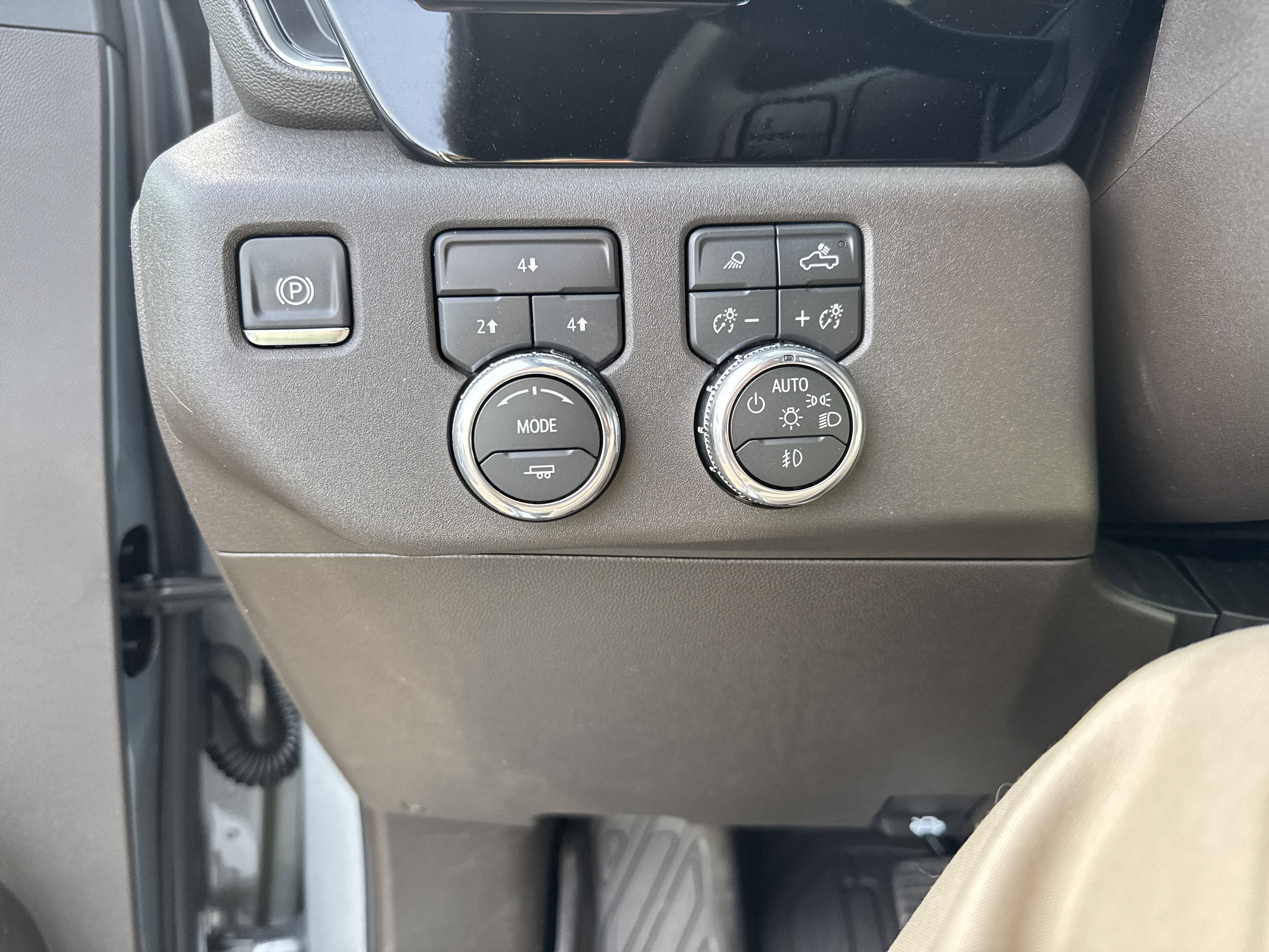 2026 GMC Sierra 3500 HD SLE