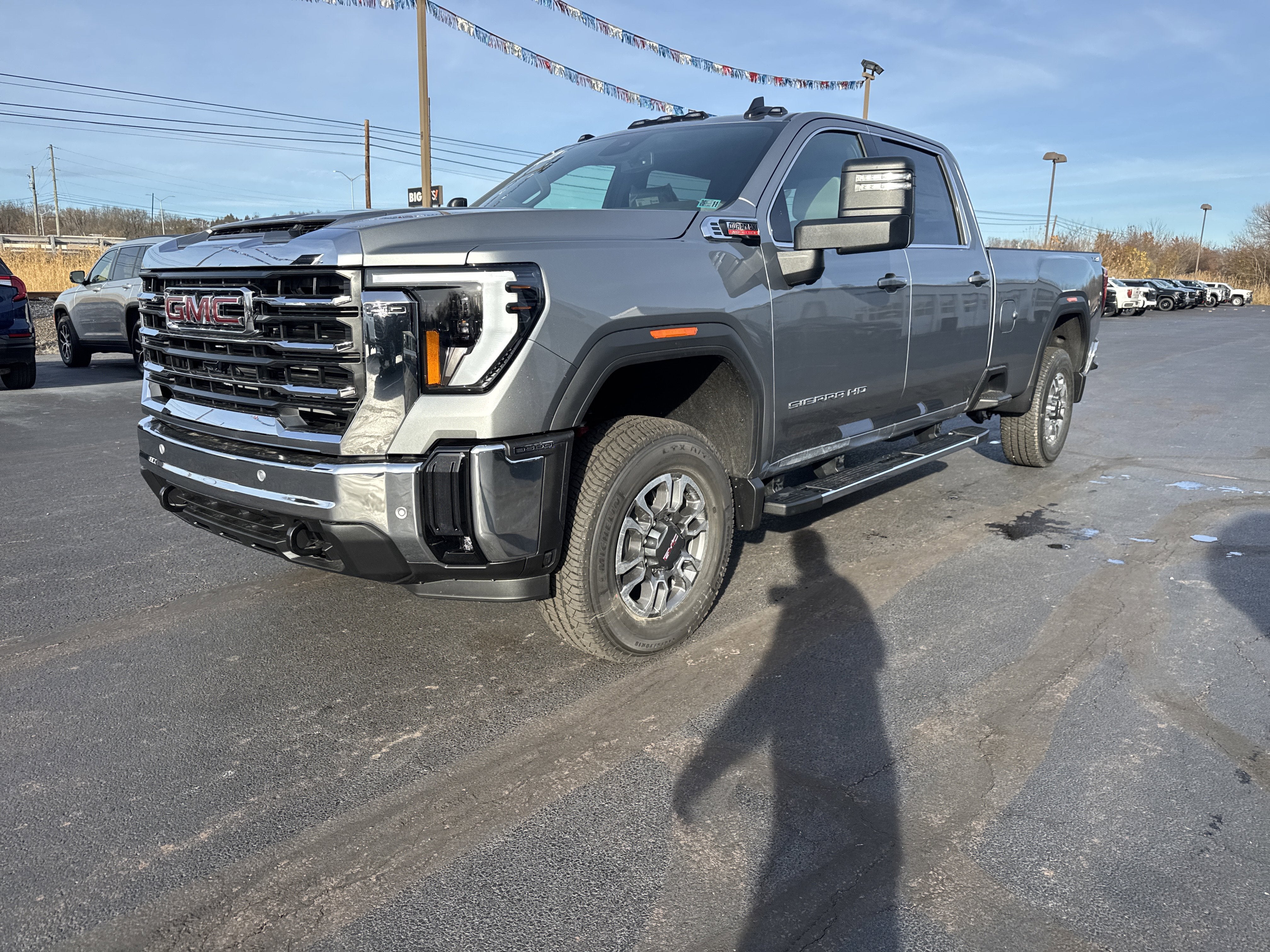 2026 GMC Sierra 3500 HD SLE