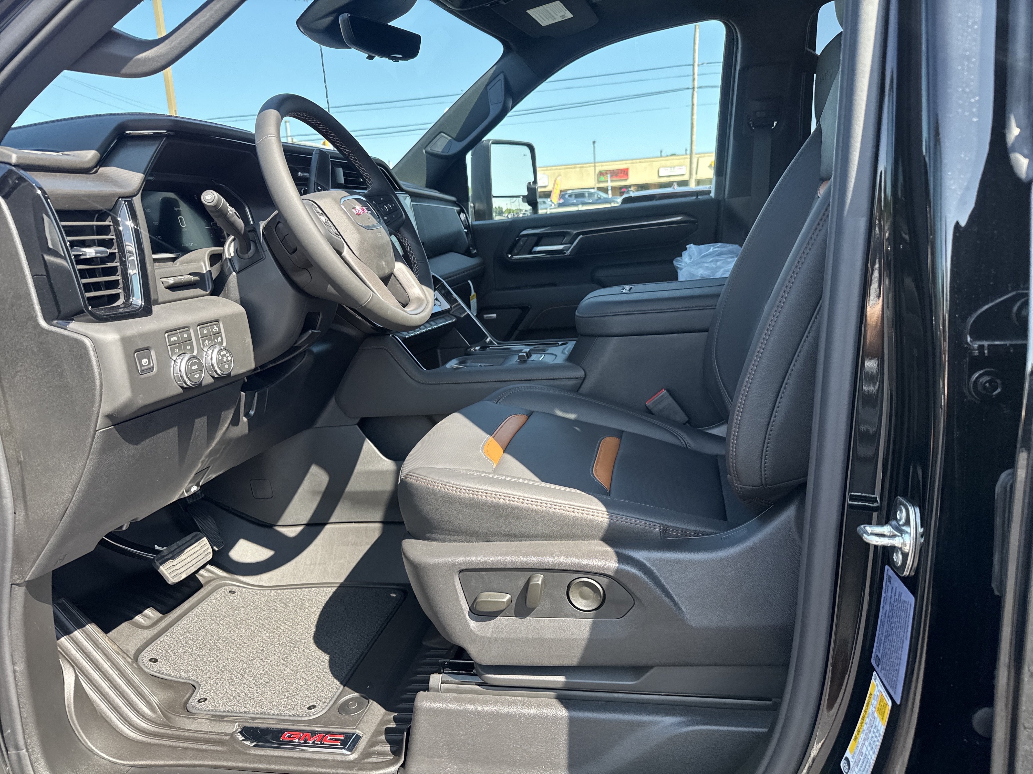 2026 GMC Sierra 3500HD AT4 - Photo 15