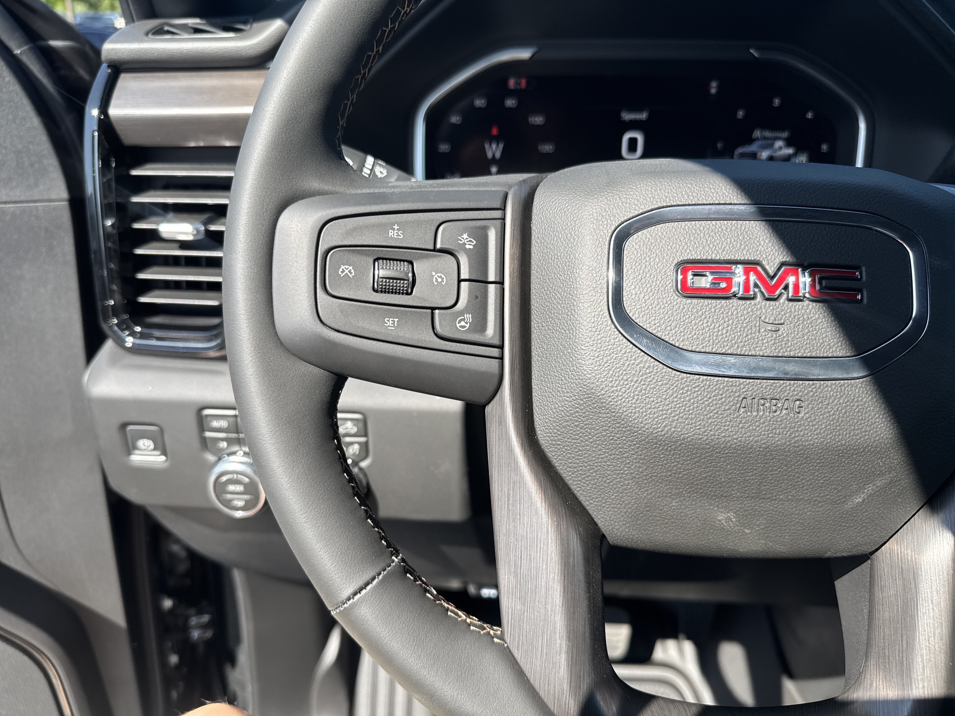 2026 GMC Sierra 3500HD AT4 - Photo 21