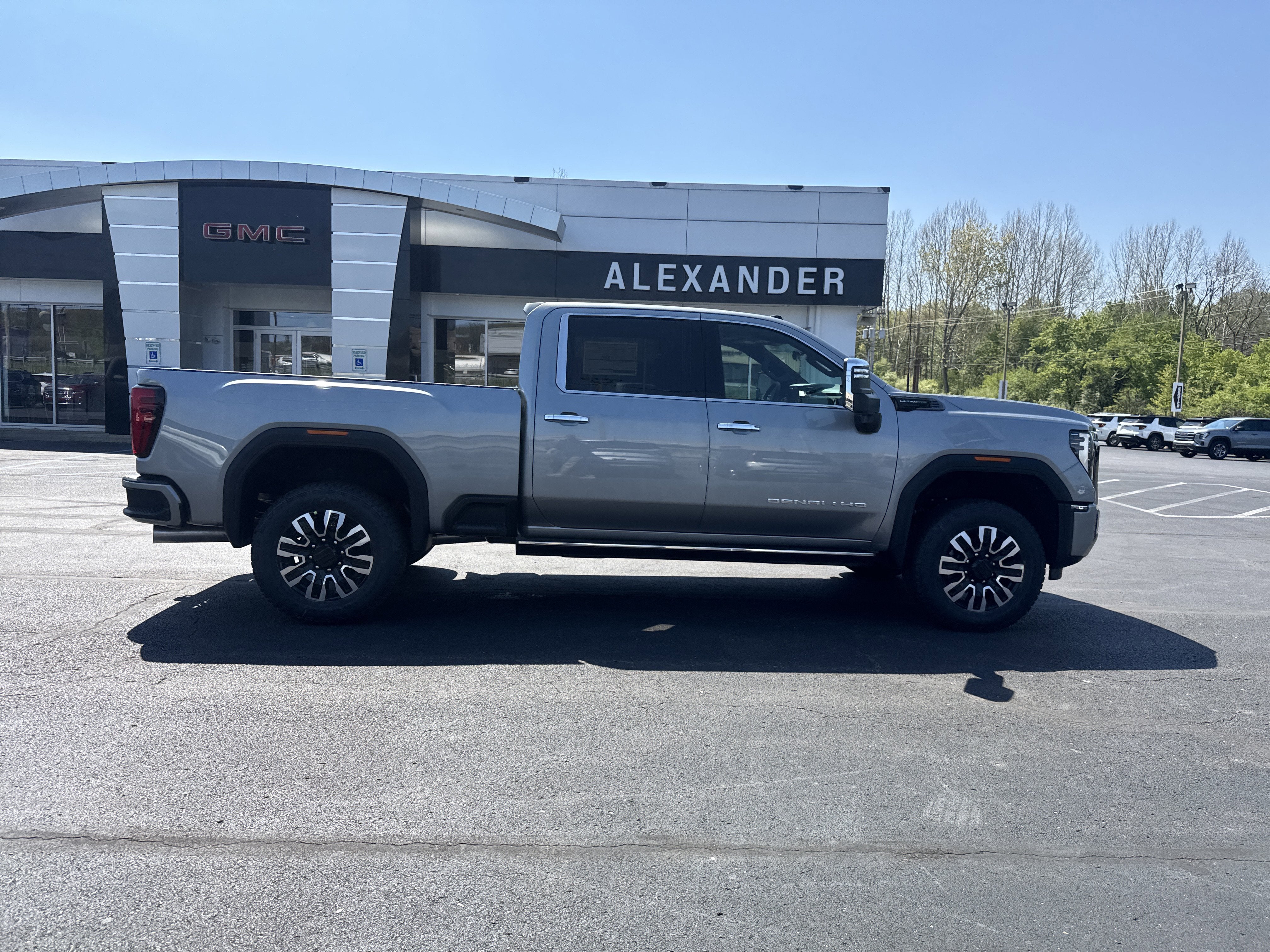 2026 GMC Sierra 2500 HD Denali Ultimate