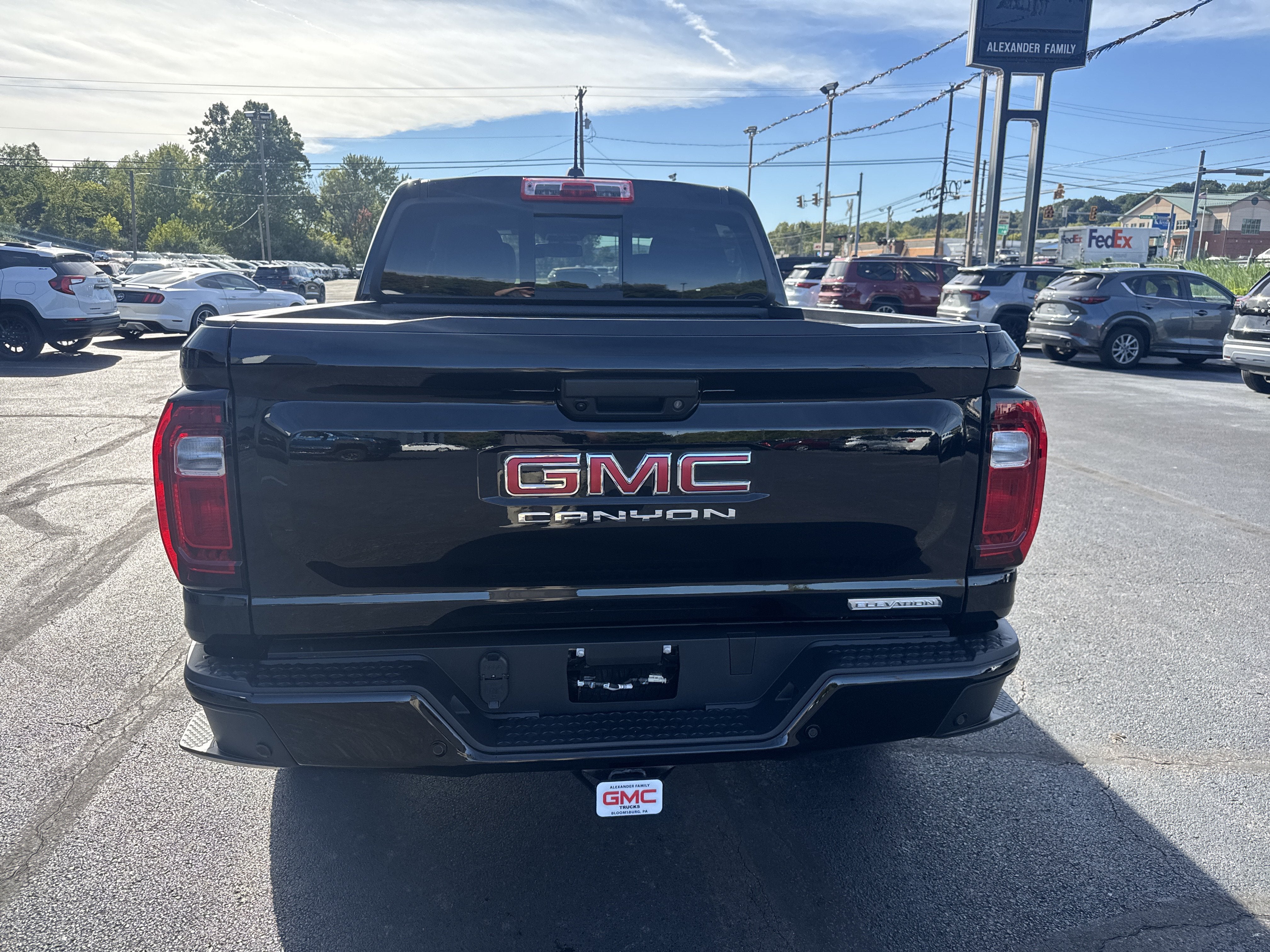 2026 GMC Canyon Elevation