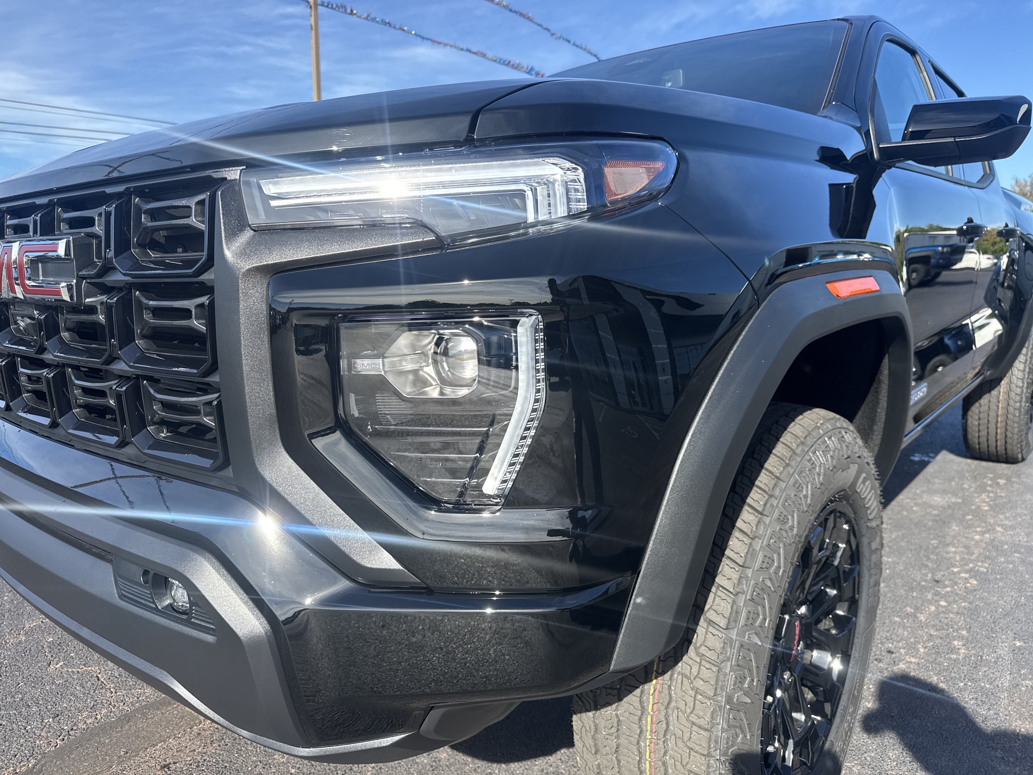 2026 GMC Canyon Elevation