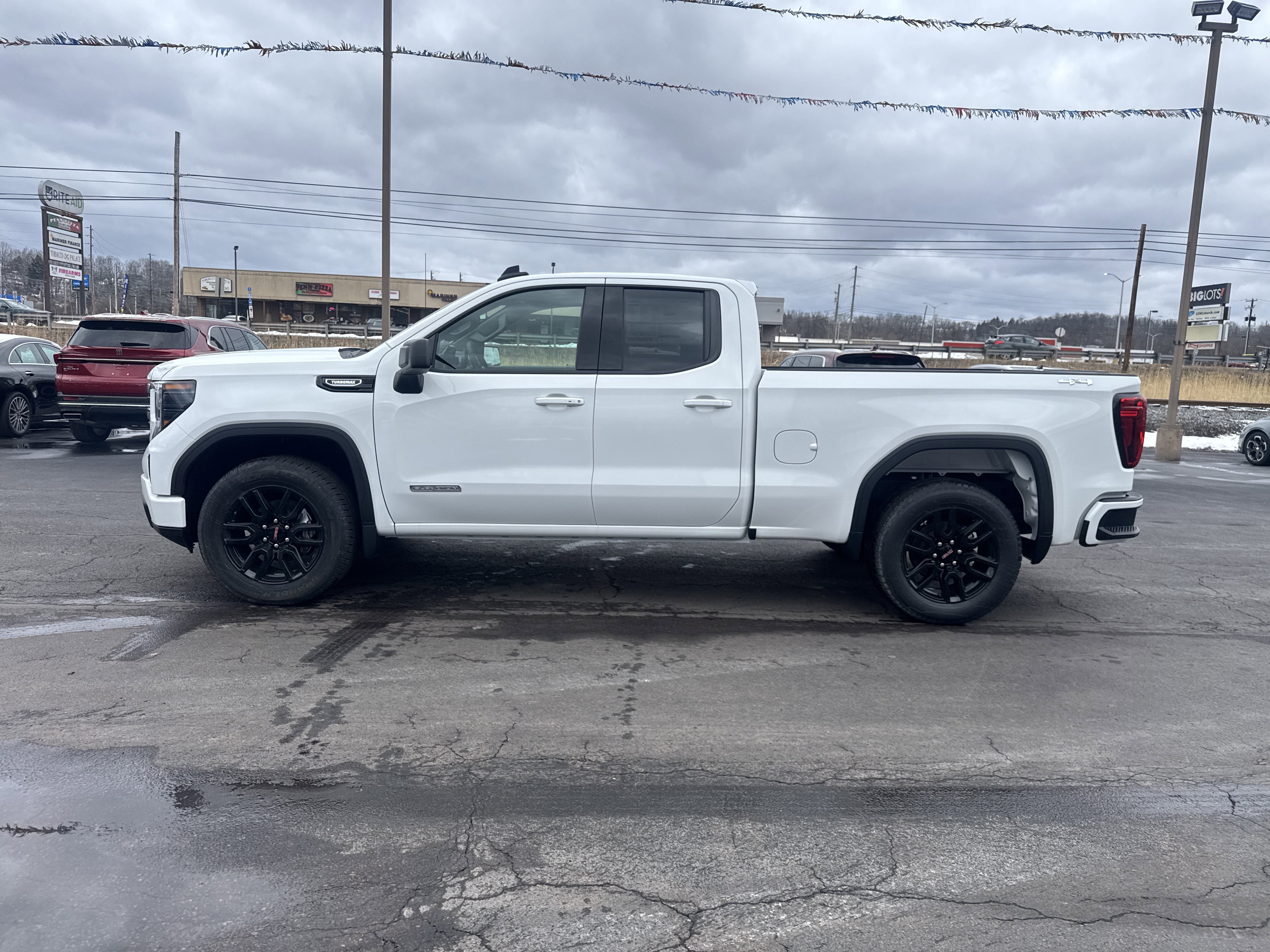 2026 GMC Sierra 1500 Elevation