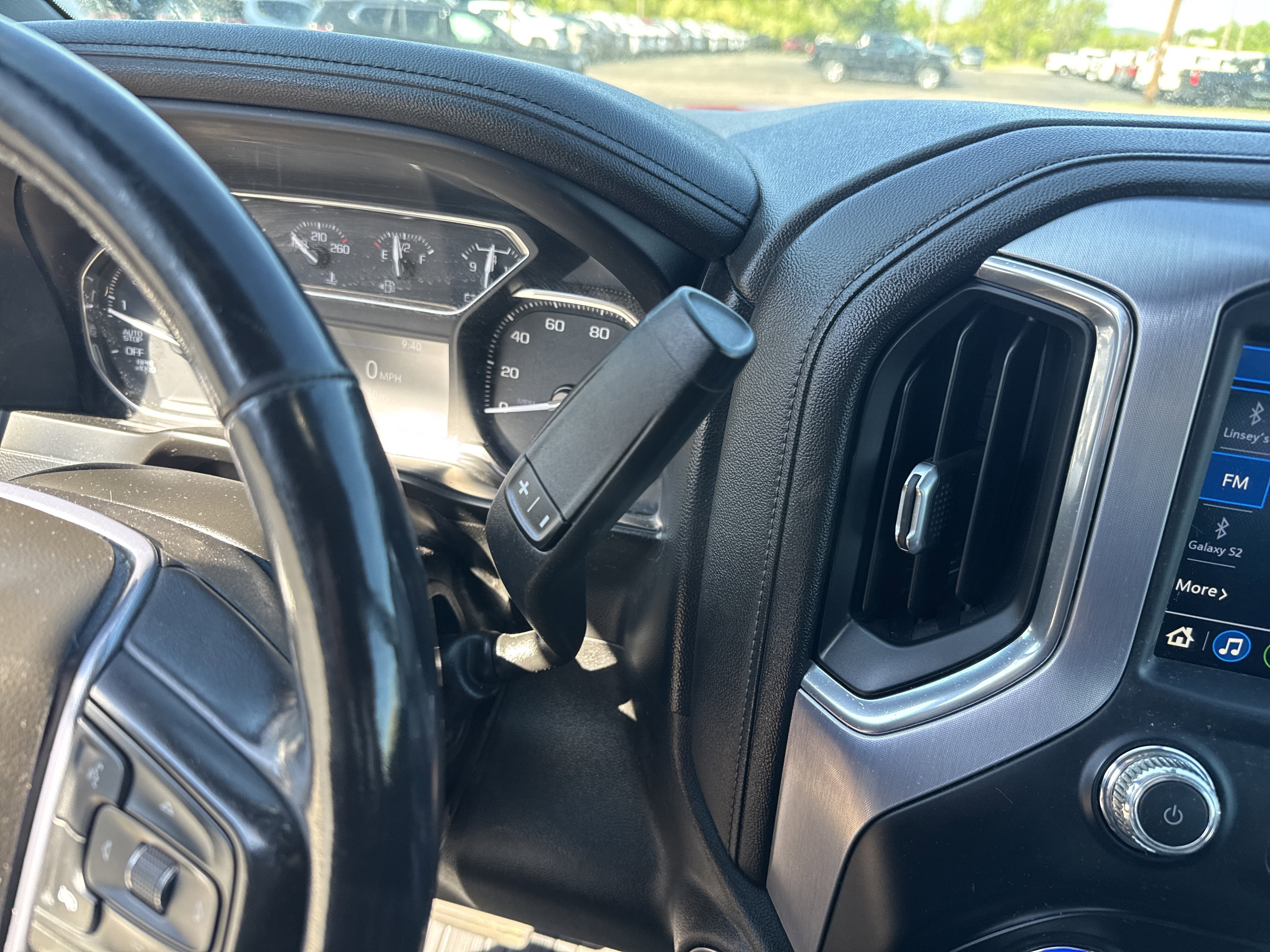2020 GMC Sierra 1500 SLE