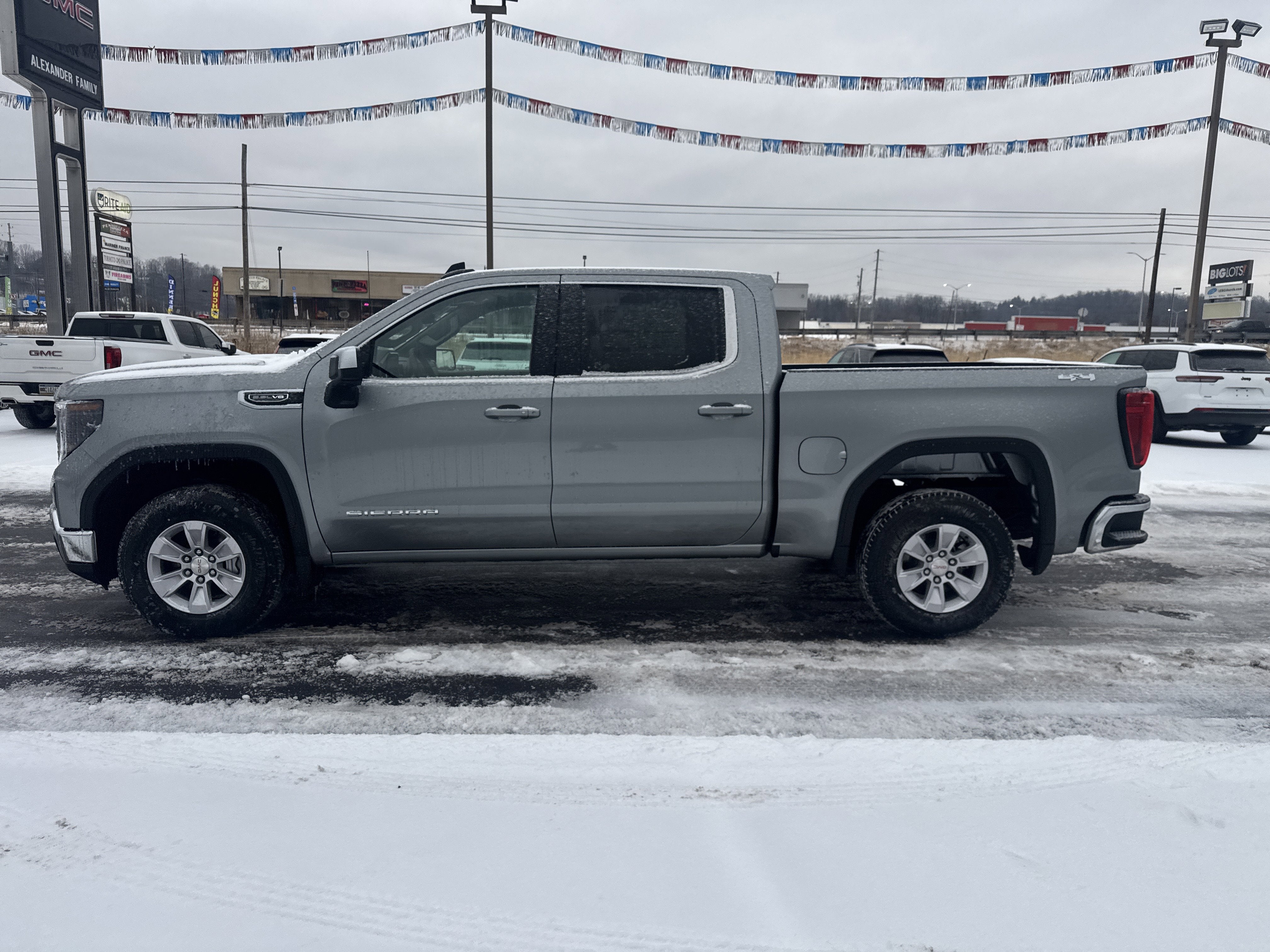 2026 GMC Sierra 1500 SLE