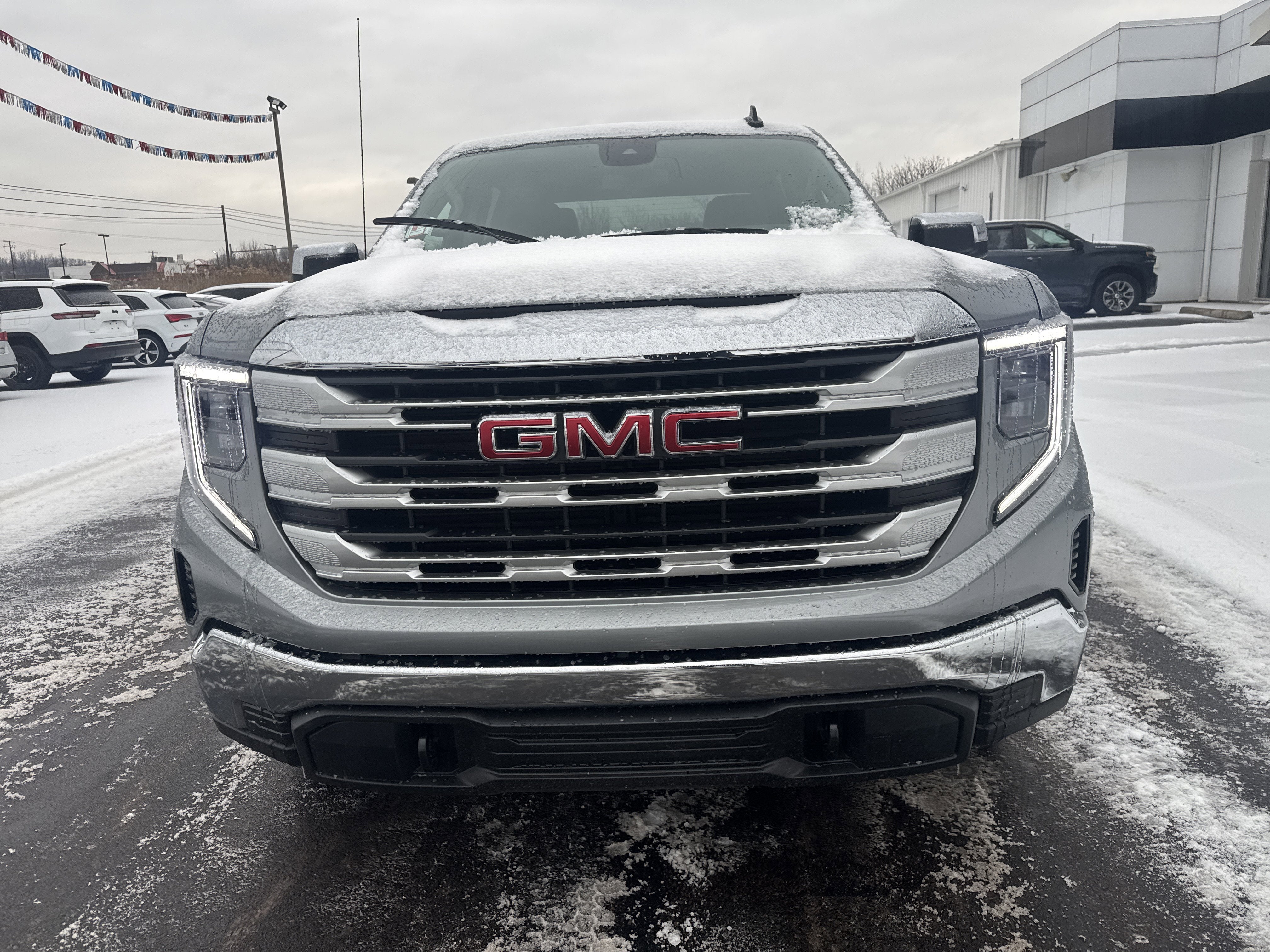 2026 GMC Sierra 1500 SLE