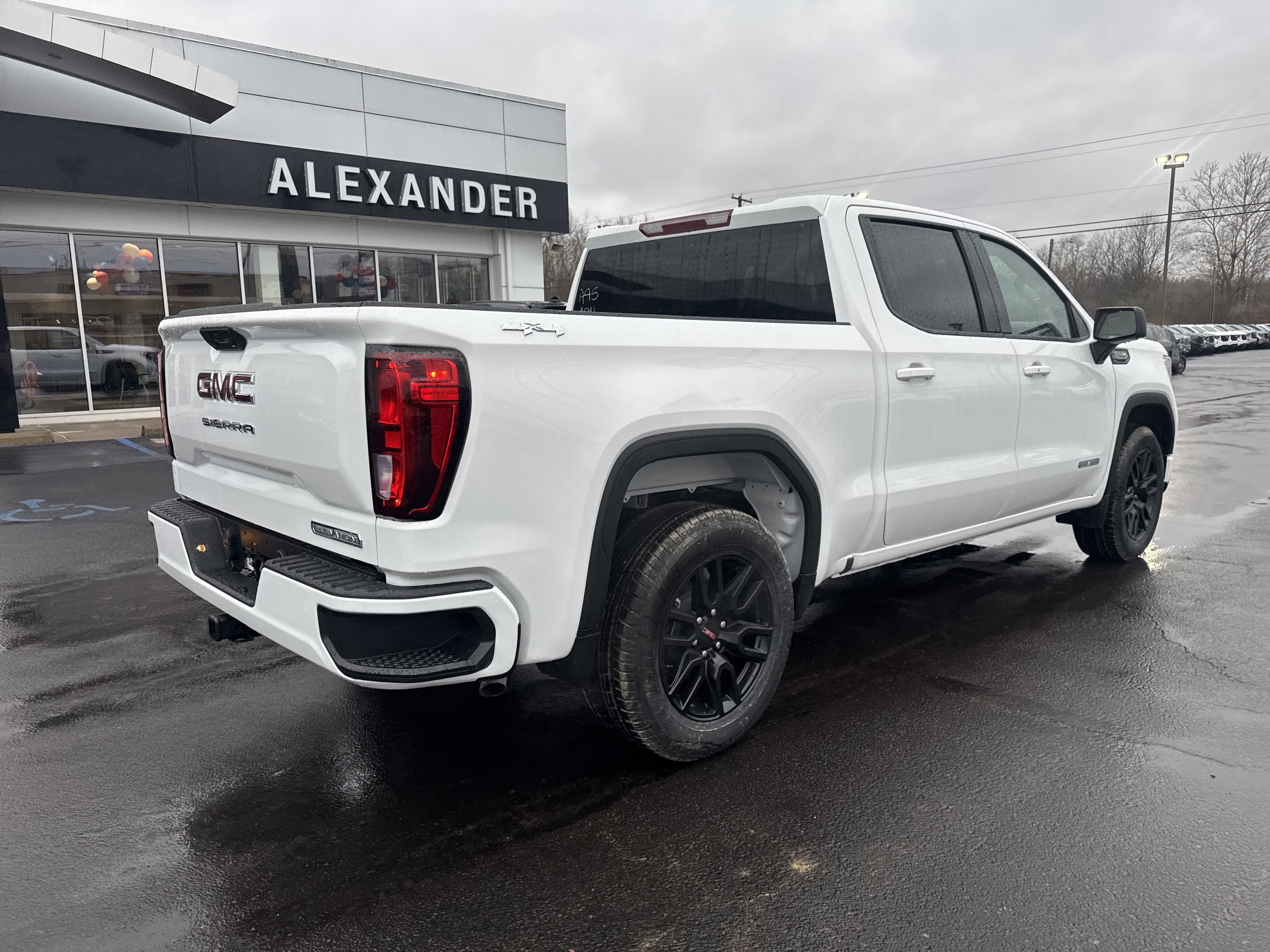 2026 GMC Sierra 1500 Elevation