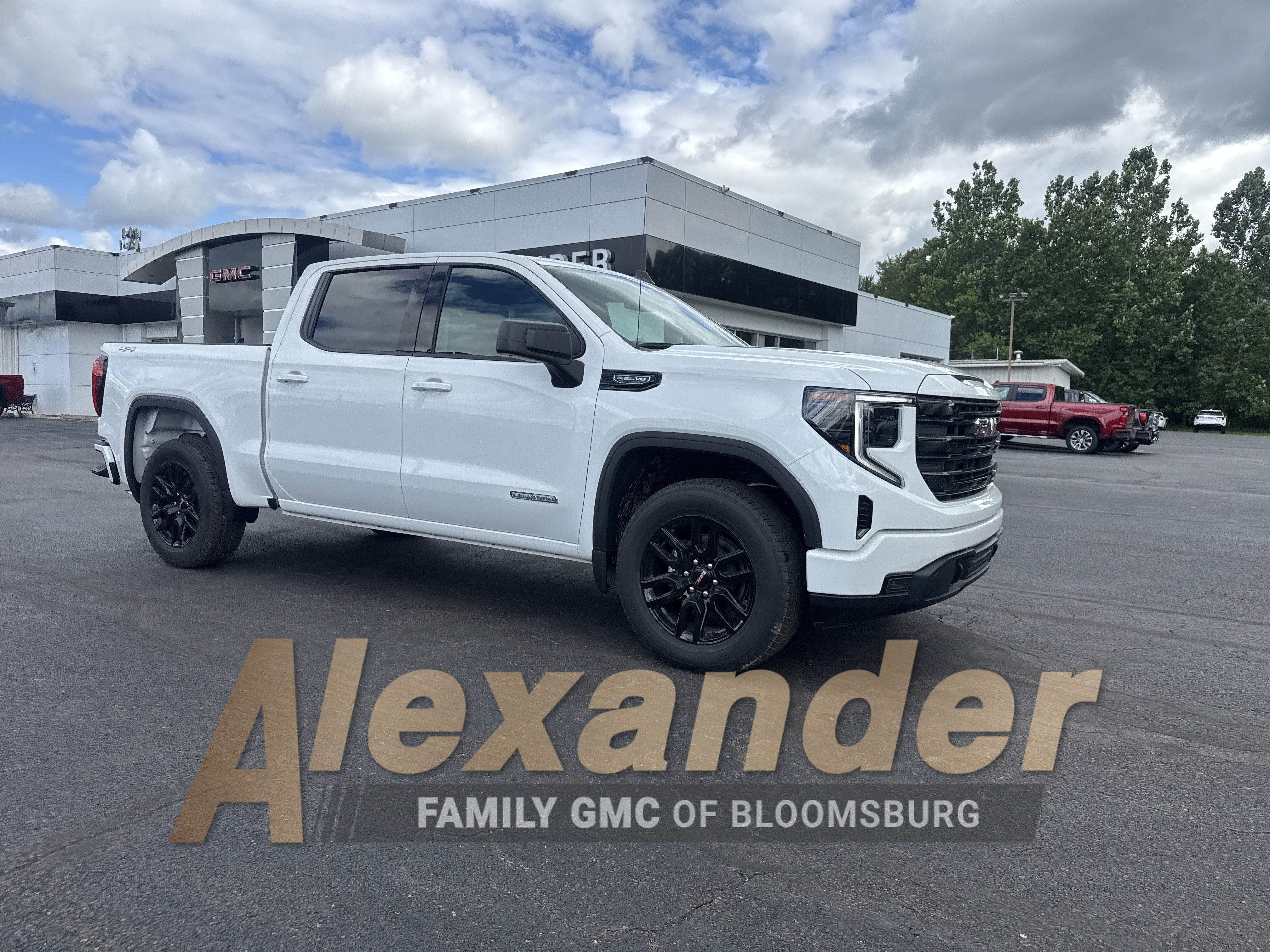 2026 GMC Sierra 1500 Elevation